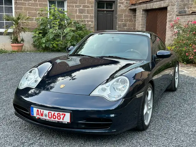 Porsche 996 Carrera 4 Coupé Scheckheft Top Zustand H&R