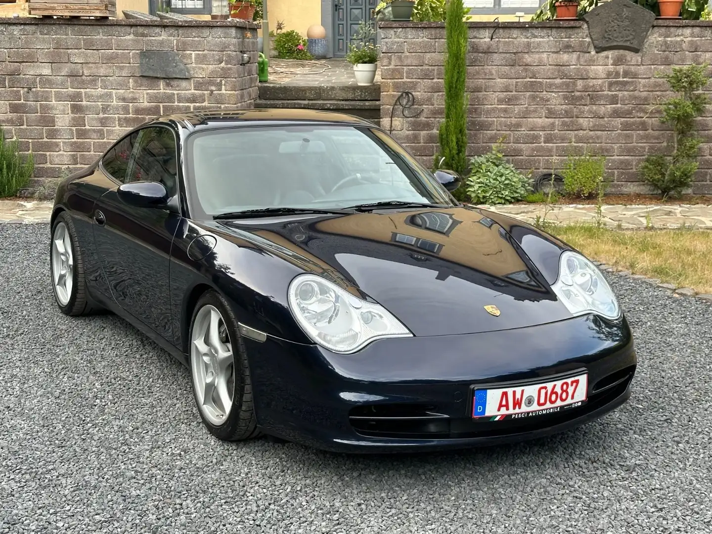 Porsche 996 Carrera 4 Coupé Scheckheft Top Zustand H&R Blau - 2