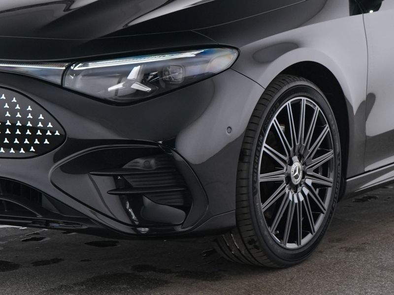 Mercedes-Benz CLA 250 + AMG Line Plus Oarking Assist Pano Night — photo 3