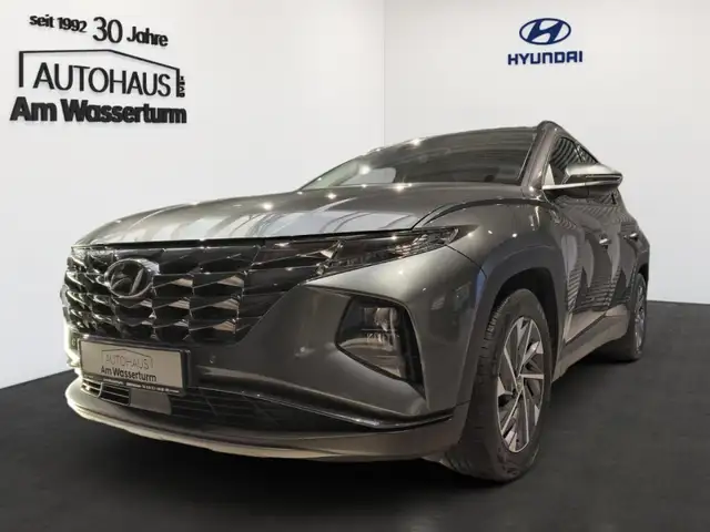 Hyundai TUCSON 1.6 TGDI TREND Navi LED Standheizung AHK