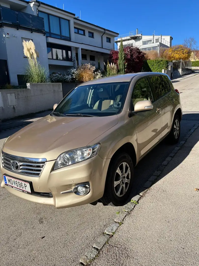 Toyota RAV 4 RAV4 2,2 D-4D 150 DPF 4WD Elegance Bronze - 1