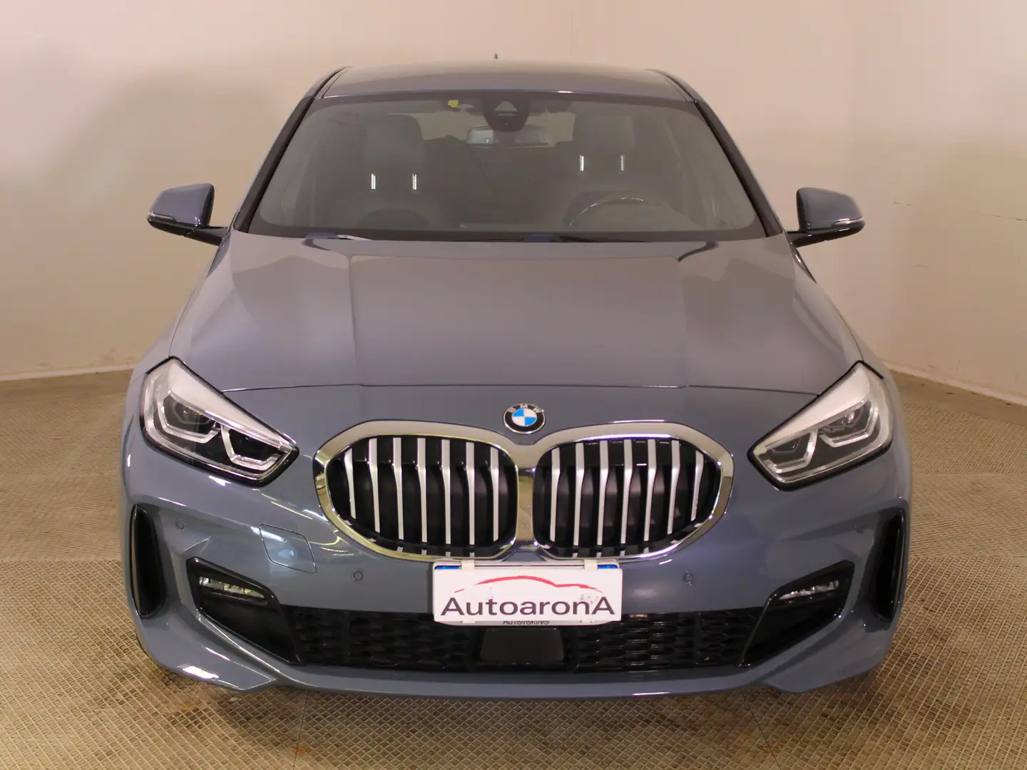 BMW 118 Serie 1 F40 118i Msport 136cv auto Gris - 2