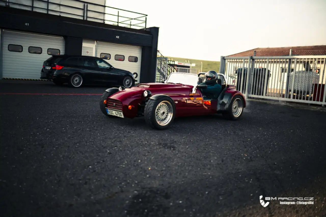 Westfield Seight 4.0 V8, foto 3