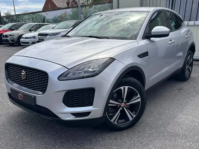 Jaguar E-Pace E-Pace 2.0 D AWD / CUIR / CAMERA / CARPLAY / FULL SERVICE BOOK