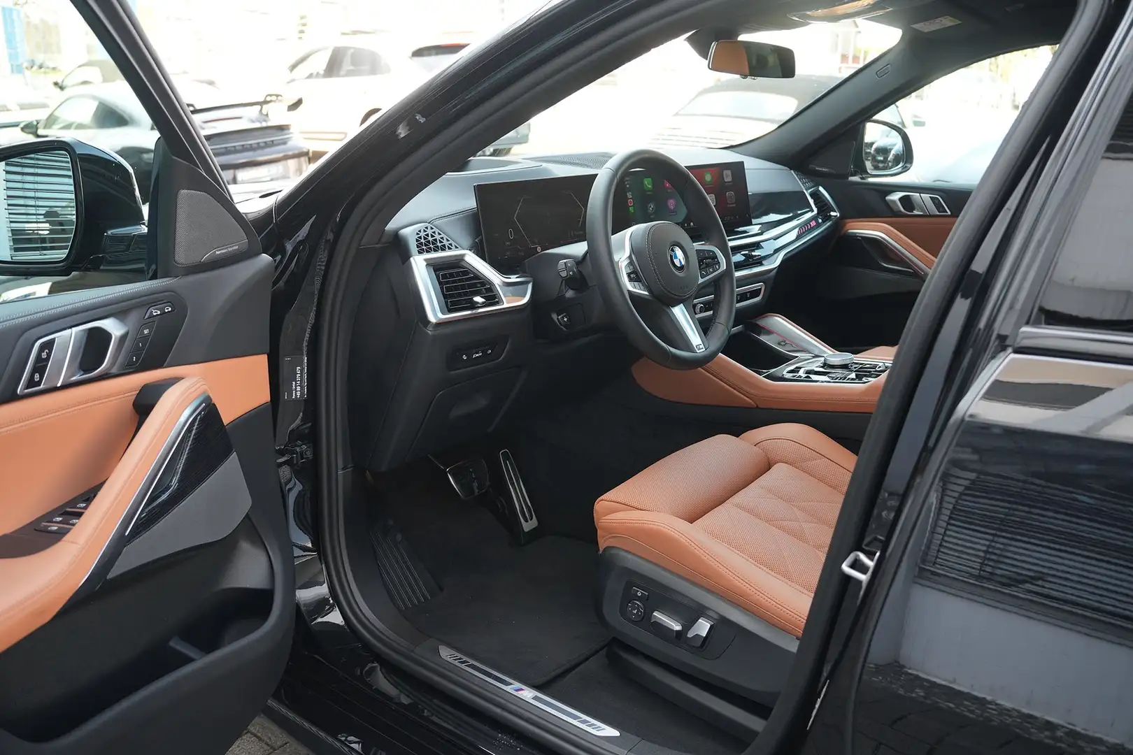 BMW X6 xDrive30d M SPORT PRO-LUFTF-PANO-HUD-22M-COGANC Schwarz - 2