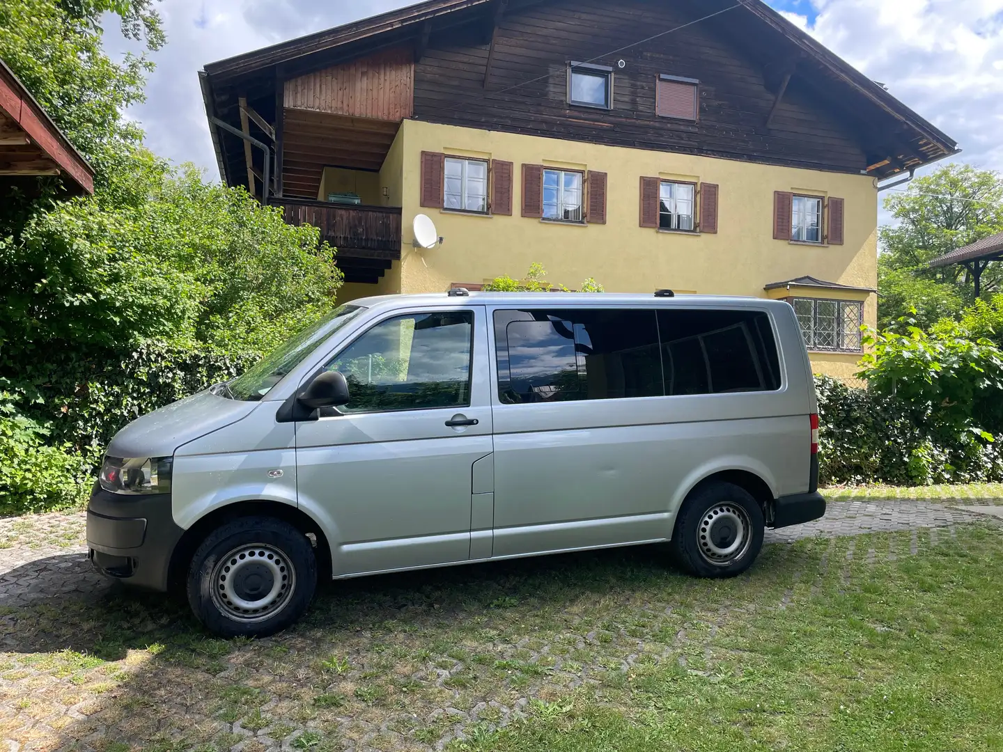 Volkswagen T5 Transporter Silber - 2