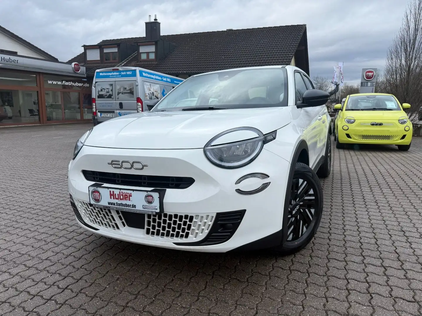 Fiat 600 Hybrid 125-Jahre-Sonderedition Navi LED PDC Weiß - 2