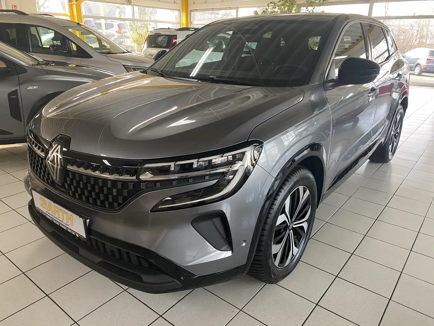 Renault Austral Techno Grau - 2