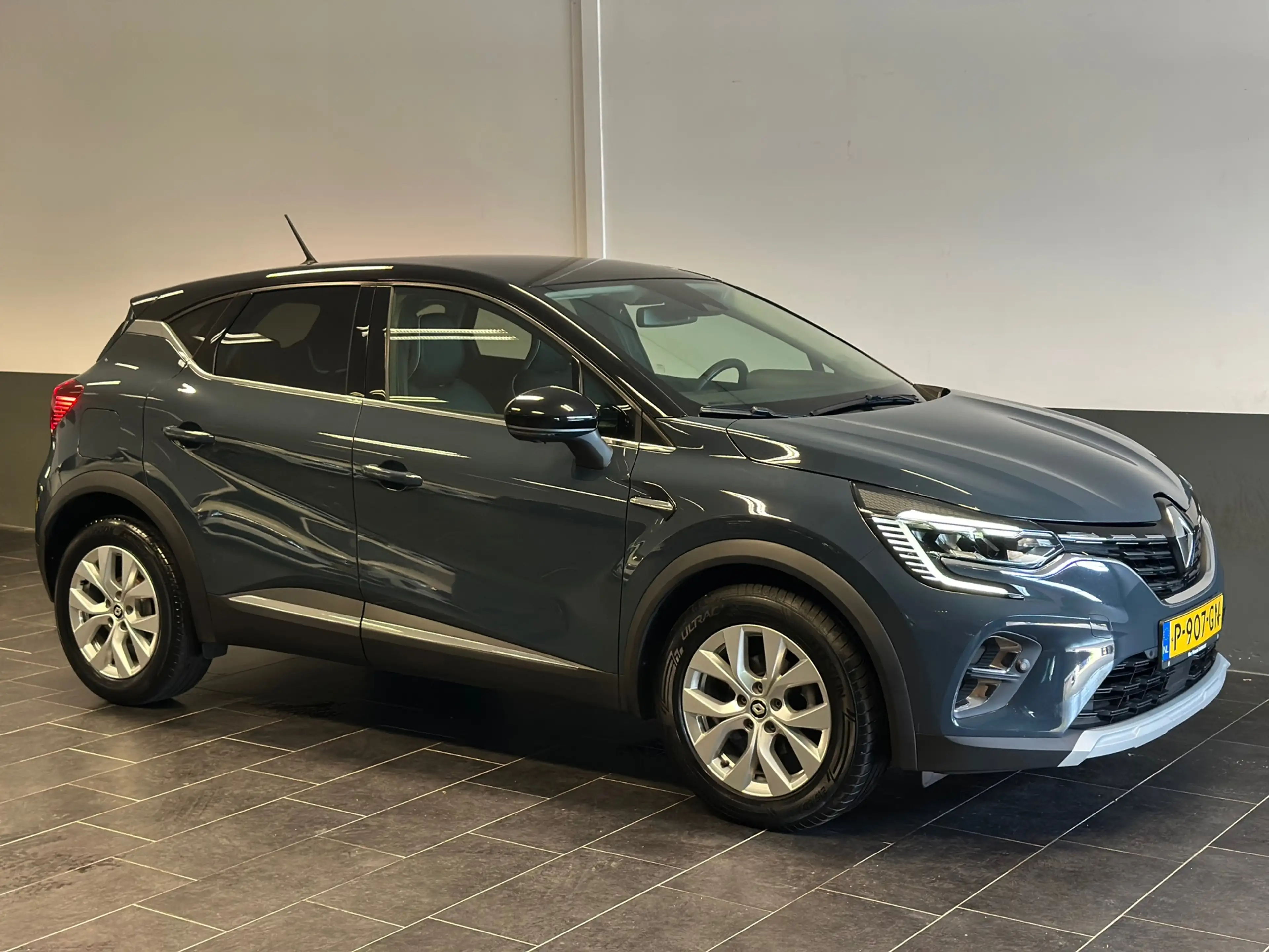 Renault Captur 1.0 TCe 90 Intens , 1e eig , org Ned , nw staat , — photo 9