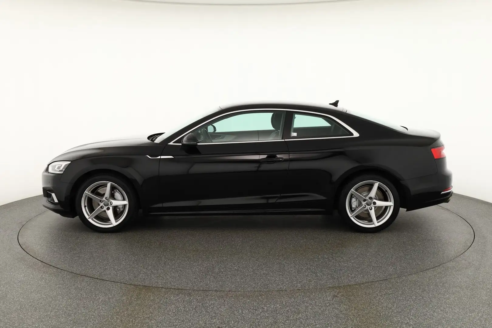 Audi A5 Coupe 2.0 TFSI quattro sport LED Navi Kamera Zwart - 2