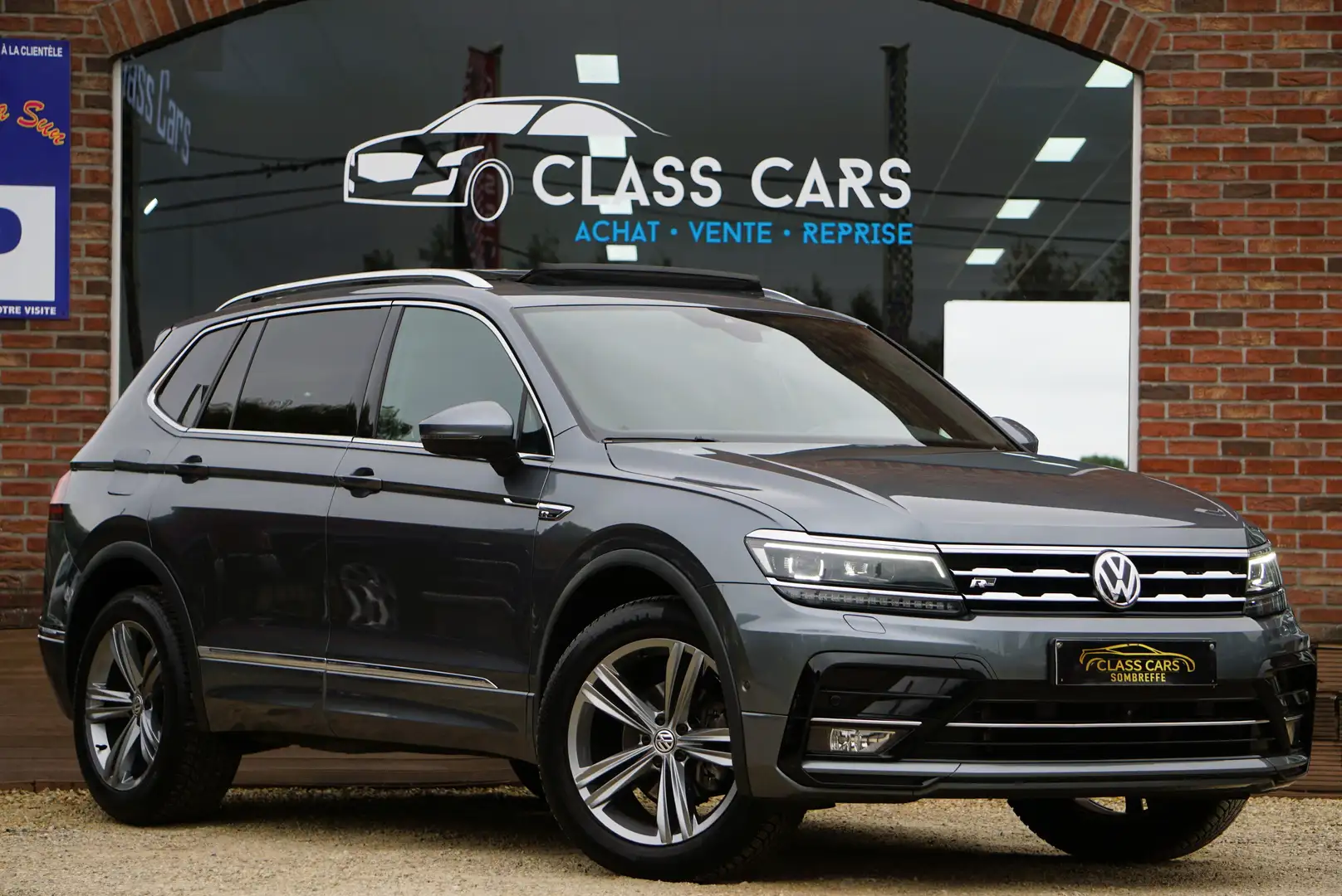 Volkswagen Tiguan 2.0 TDi R-LINE 7PLACES DSG PANO COCKPIT CAM360 6d Grijs - 2