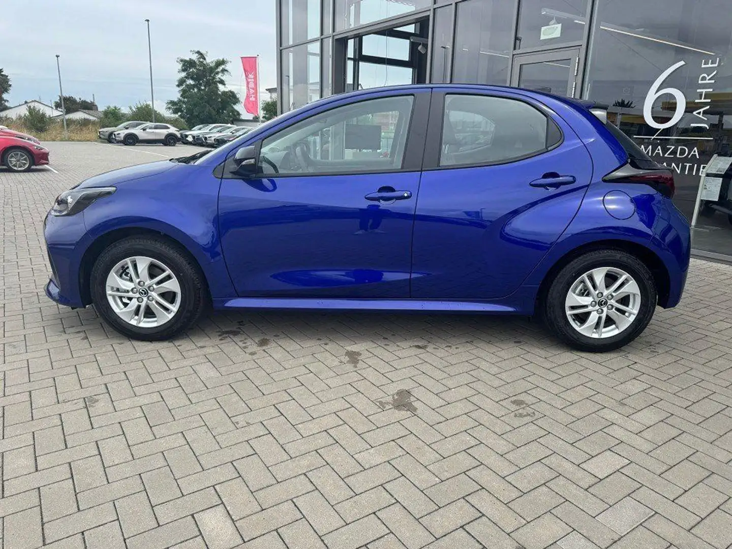 Mazda 2 Hybrid 1.5 (116PS) Autom. FWD Centre-Line Rück Синій - 2