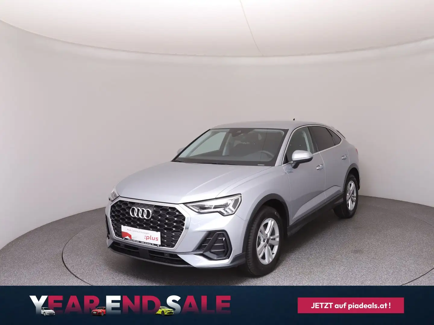 Audi Q3 35 TFSI intense Silber - 1