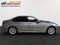 BMW 320 i Sportautomatic M Sport Grau - thumbnail 2