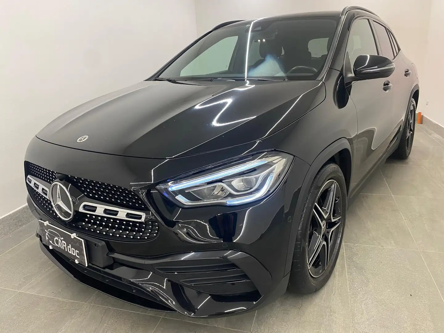 Mercedes-Benz GLA 200 GLA-H247 2020 d Premium auto Noir - 1
