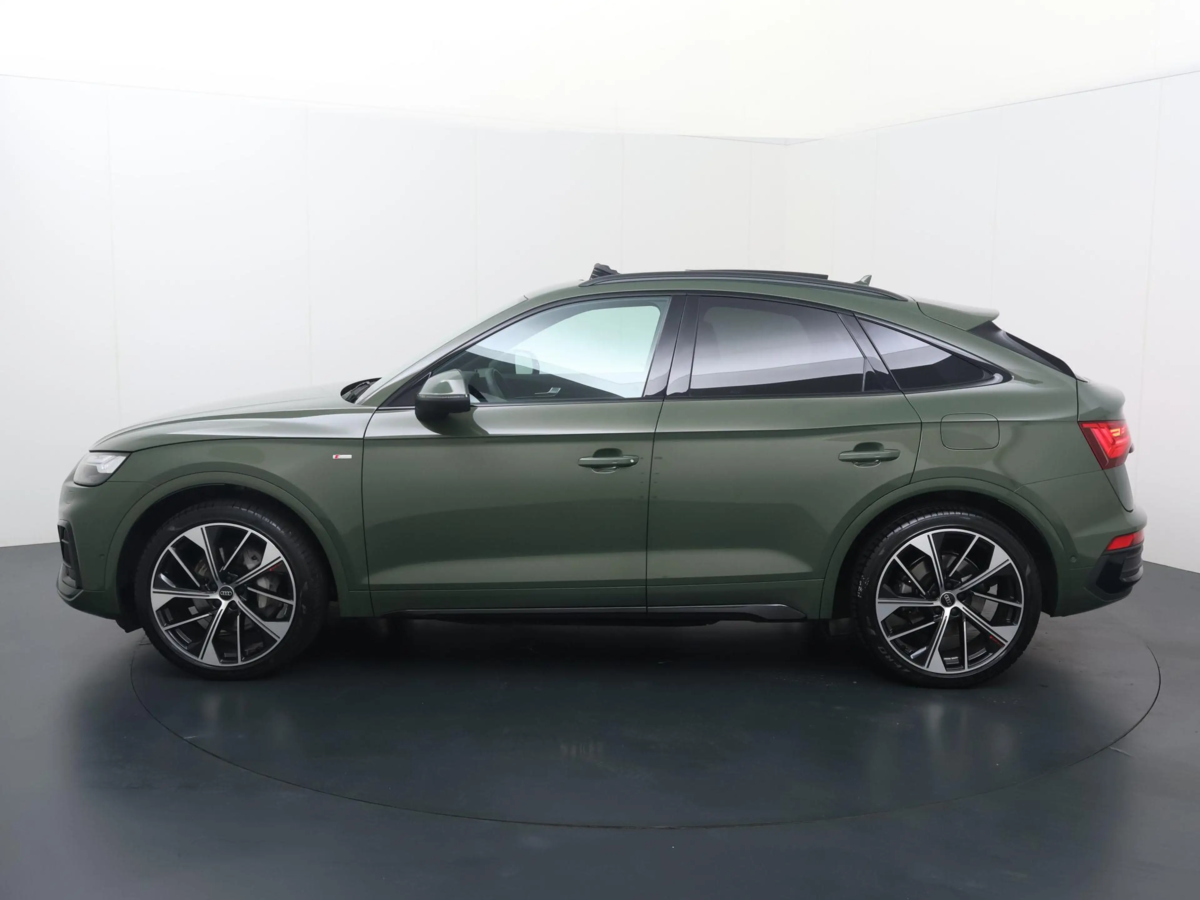 Audi Q5 Sportback 50 TFSI e S edition | 299 PK | SoH 100% — photo 2