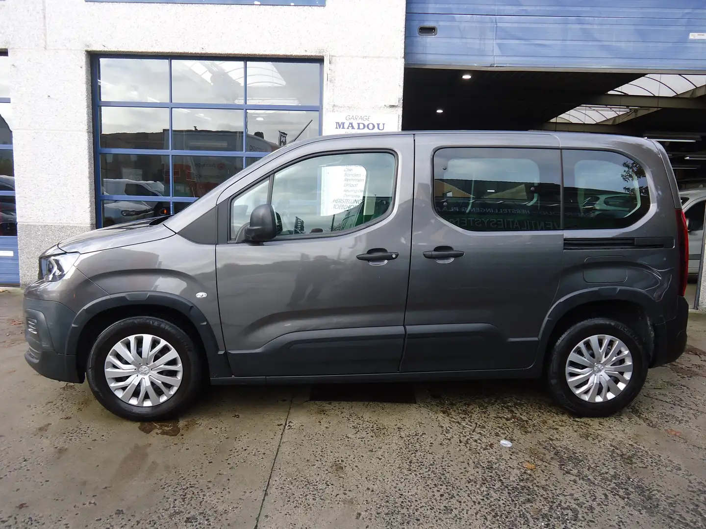 Peugeot Rifter Rifter PureTech 110 L2 Active Pack Grijs - 2