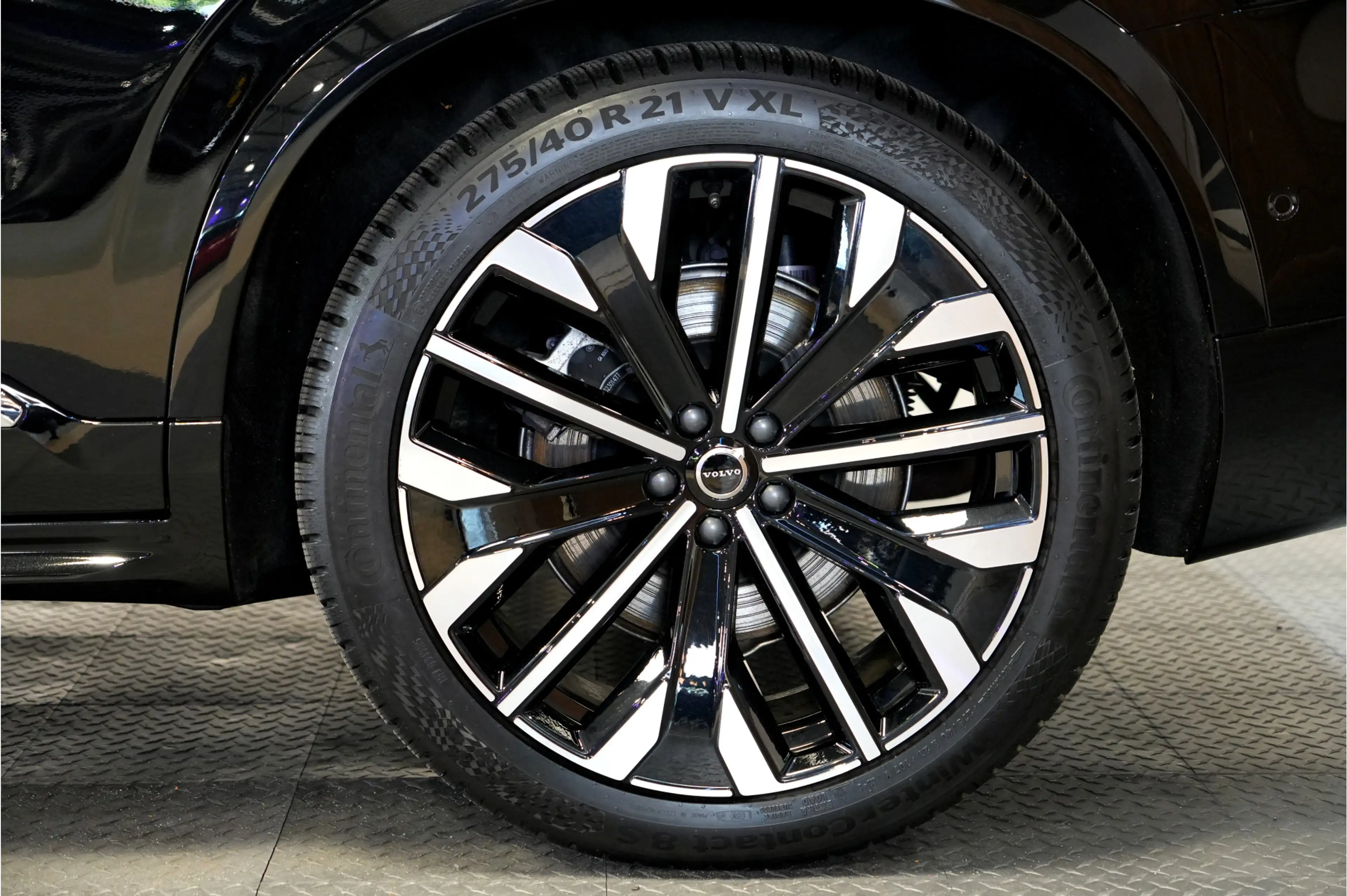 Volvo XC90 2.0 T8 AWD 335kW/456pk Aut8 Recharge Ultra Bright — photo 9