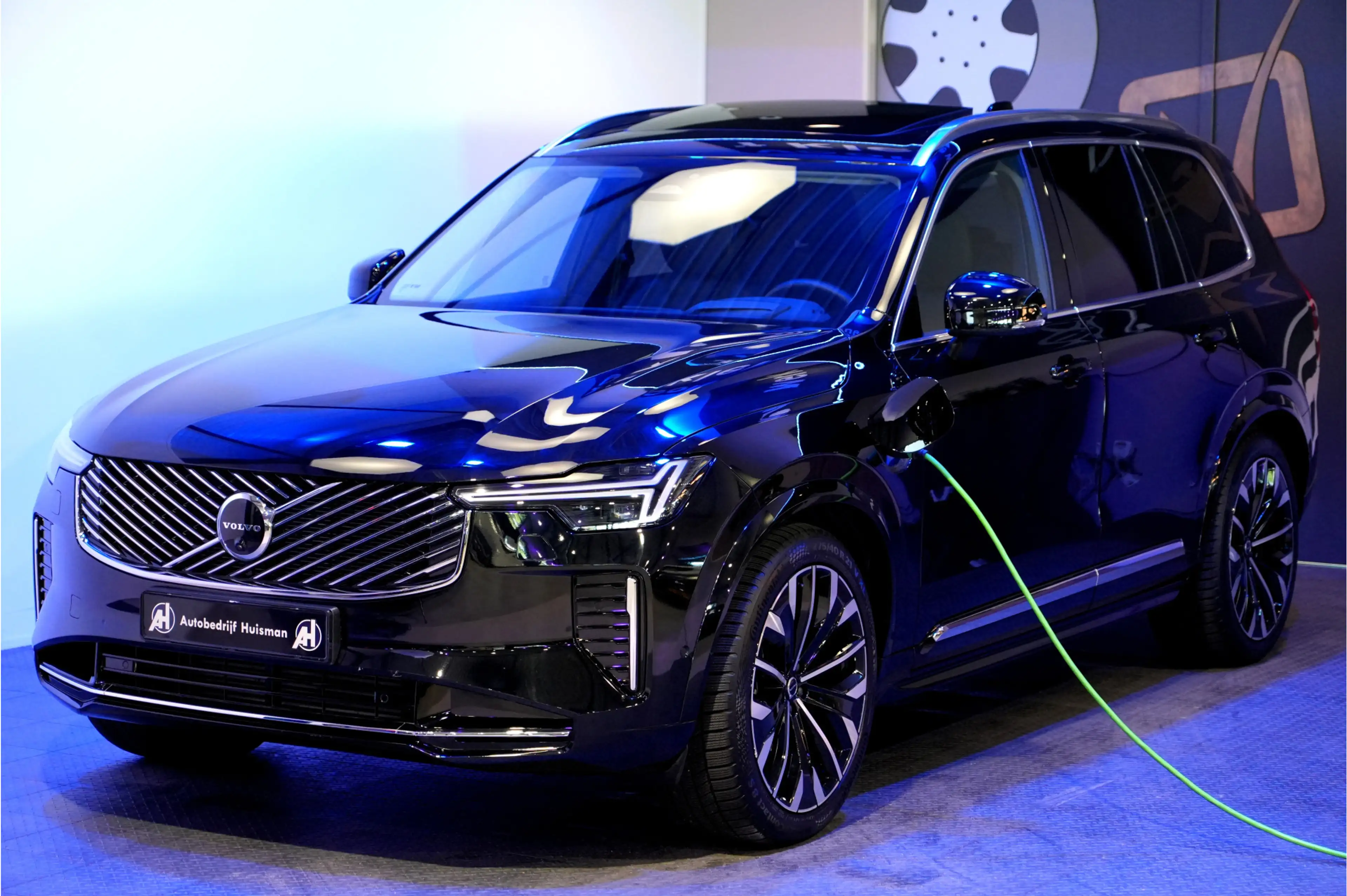 Volvo XC90 2.0 T8 AWD 335kW/456pk Aut8 Recharge Ultra Bright — photo 21