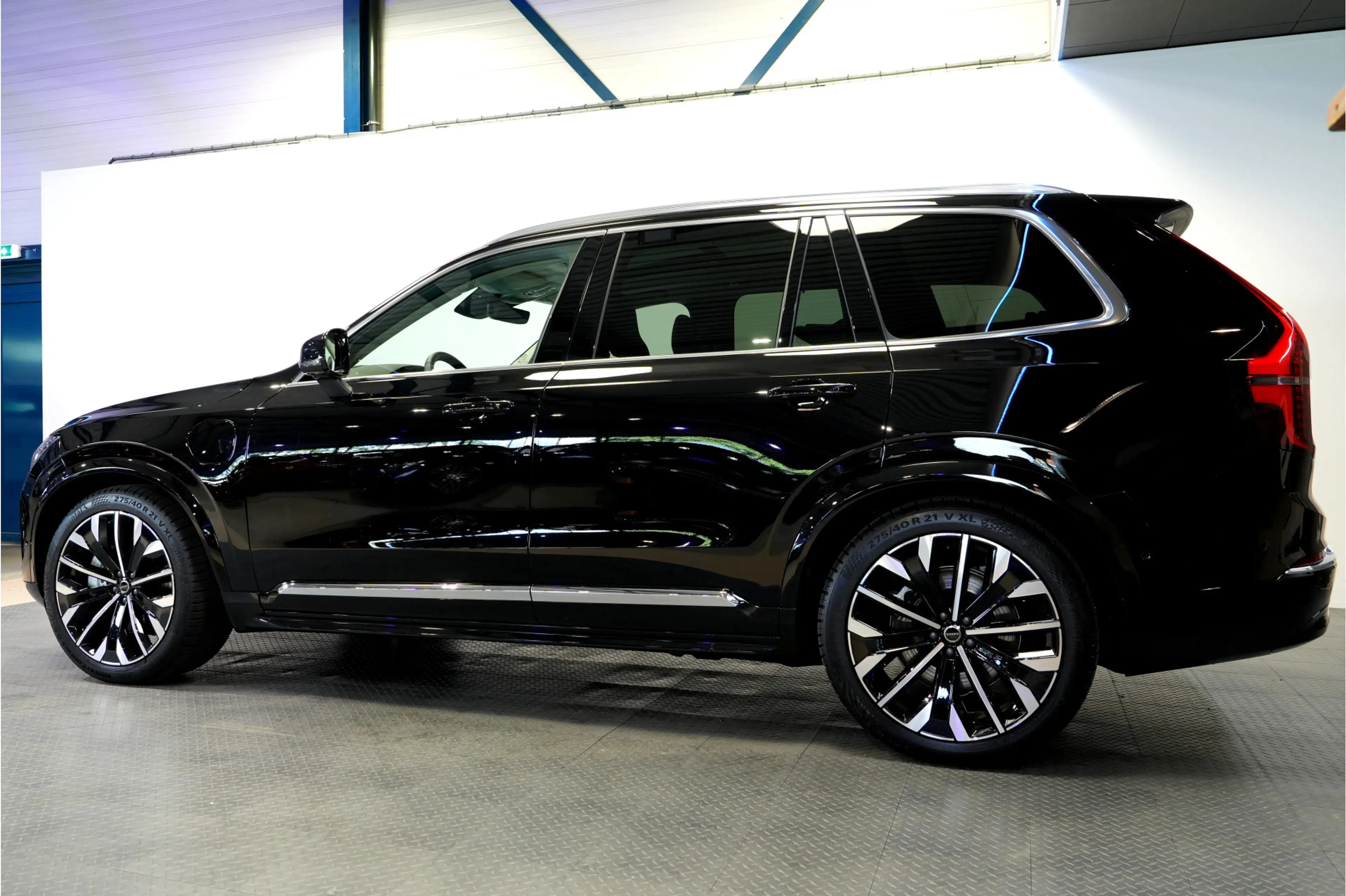 Volvo XC90 2.0 T8 AWD 335kW/456pk Aut8 Recharge Ultra Bright — photo 25