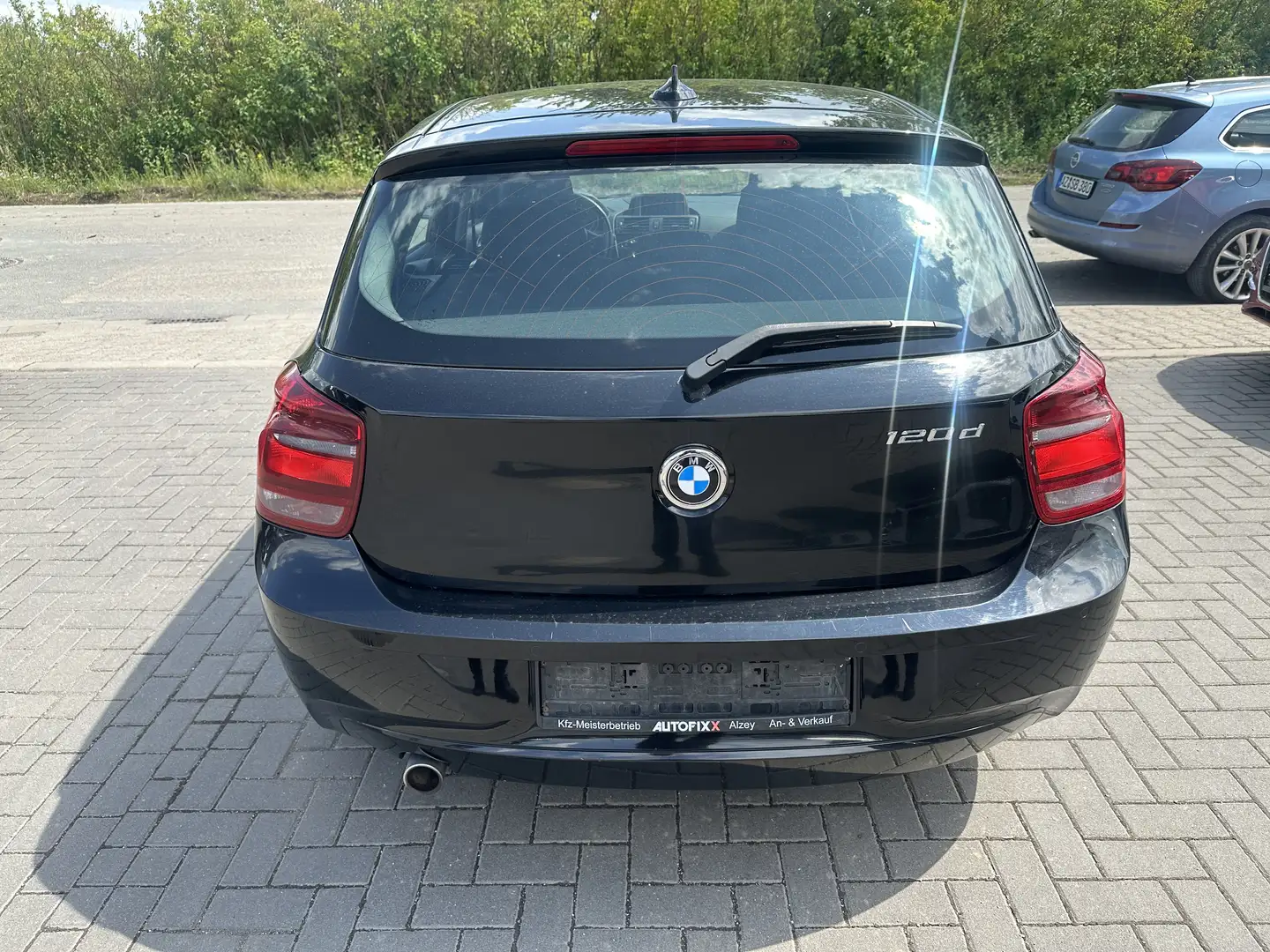 BMW 120 120 d Noir - 2