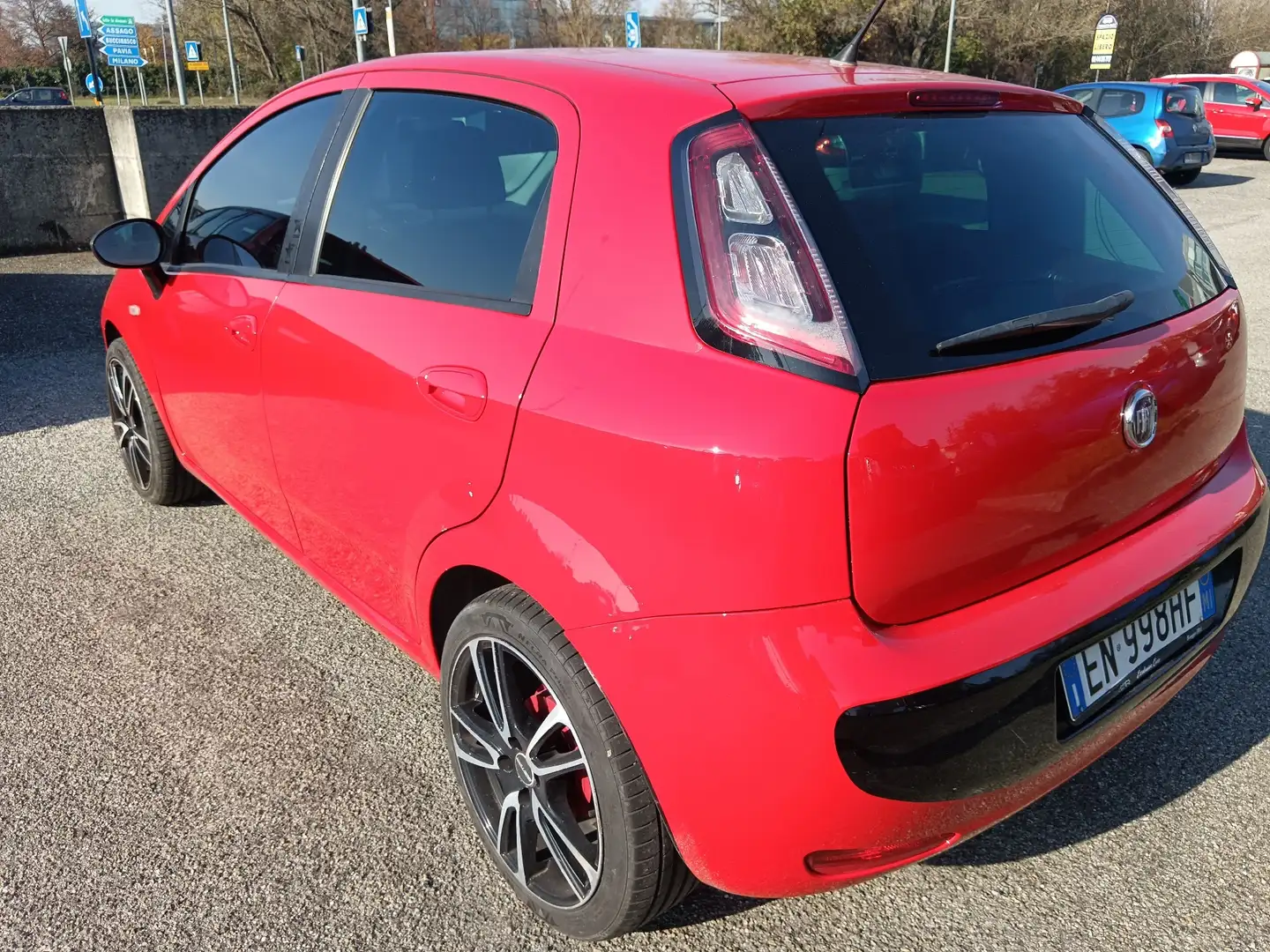 Fiat Grande Punto 1.4 Active Serie 5 S&S - 1