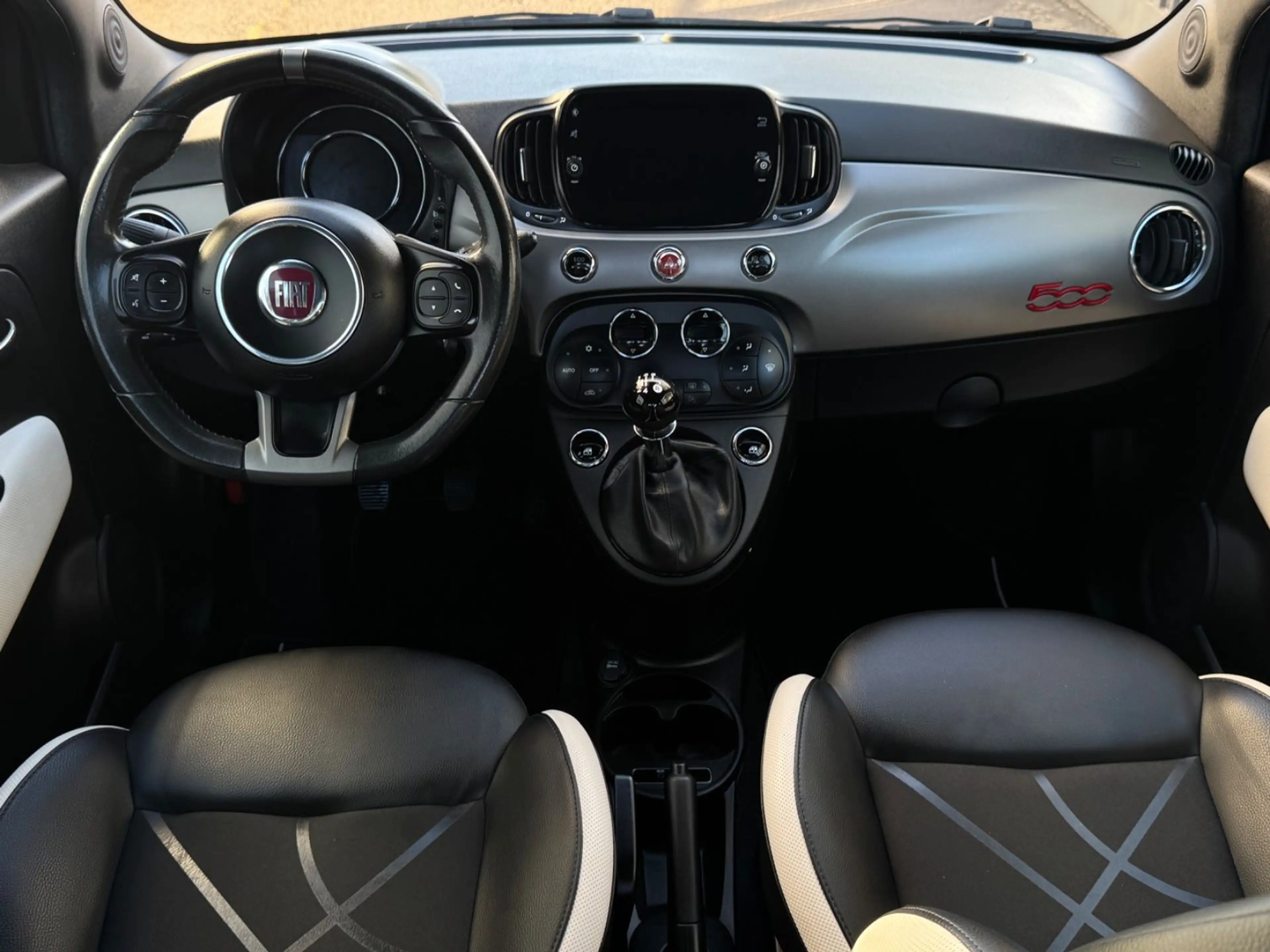 Fiat 500 S TÜV,KLIMA,LEDER,PDC,BLUETOOTH,SHZ — photo 12
