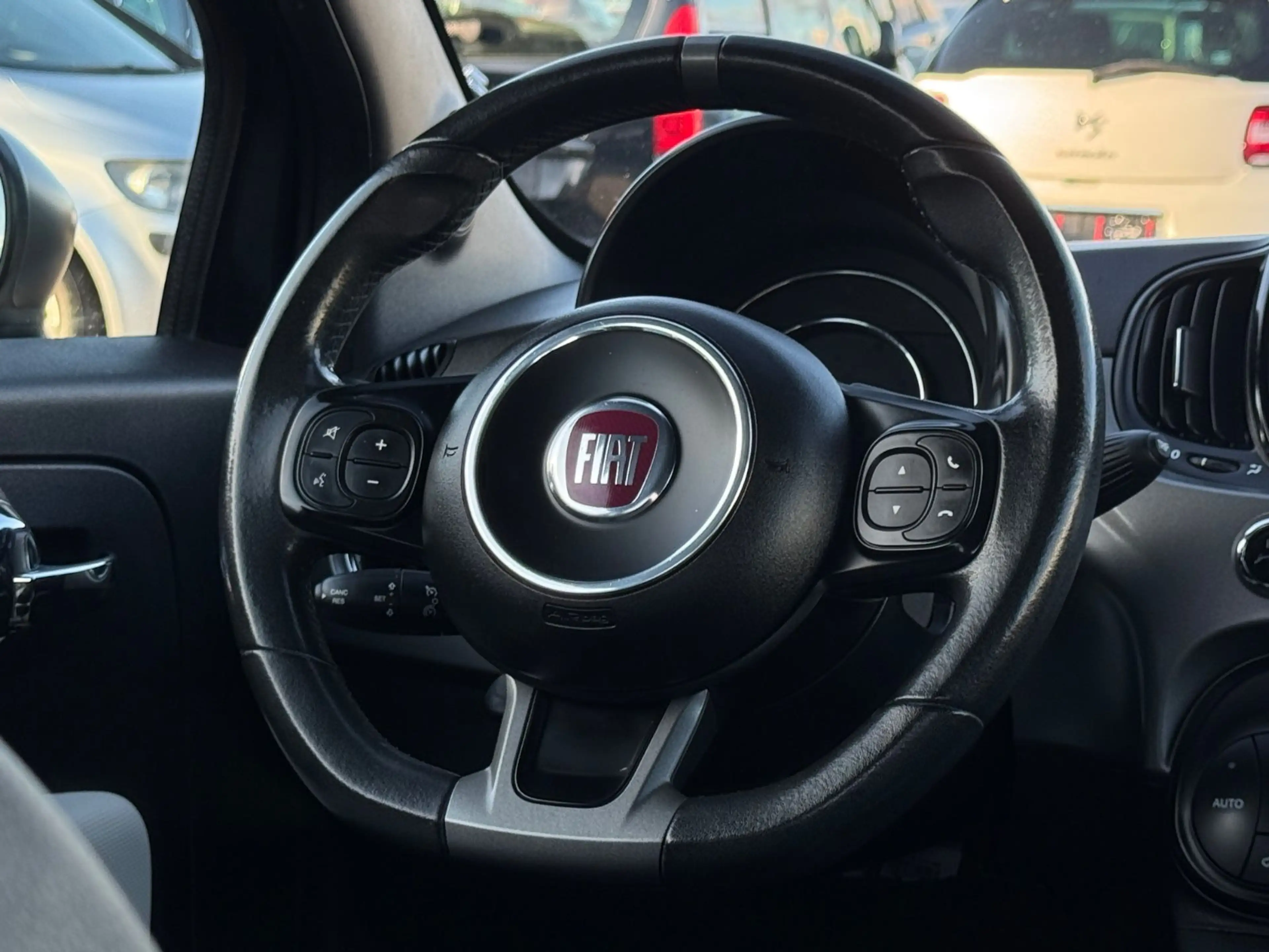 Fiat 500 S TÜV,KLIMA,LEDER,PDC,BLUETOOTH,SHZ — photo 15