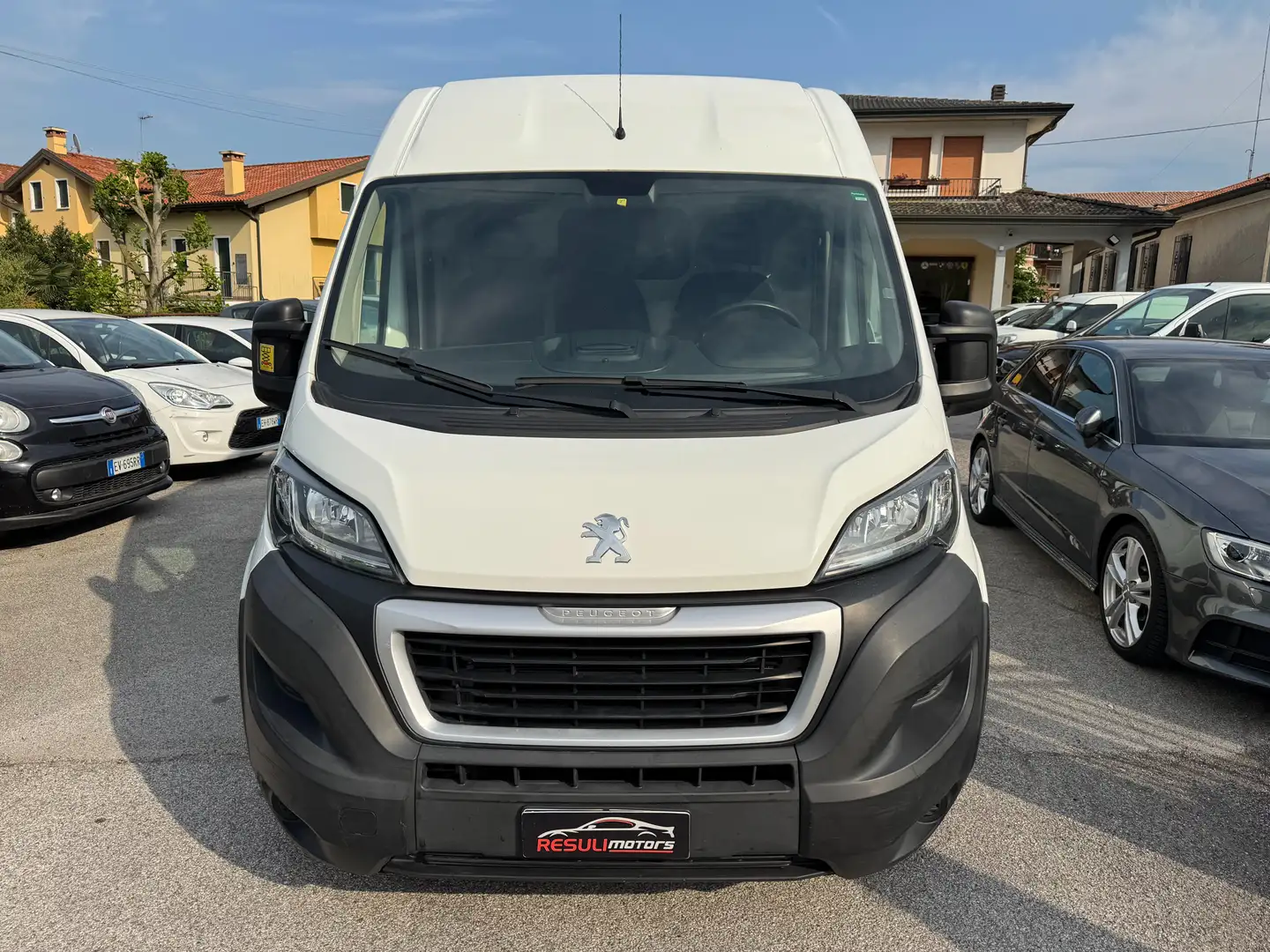 Peugeot Boxer 330 2.0BlueHdi L2H2 130CV Blanc - 2