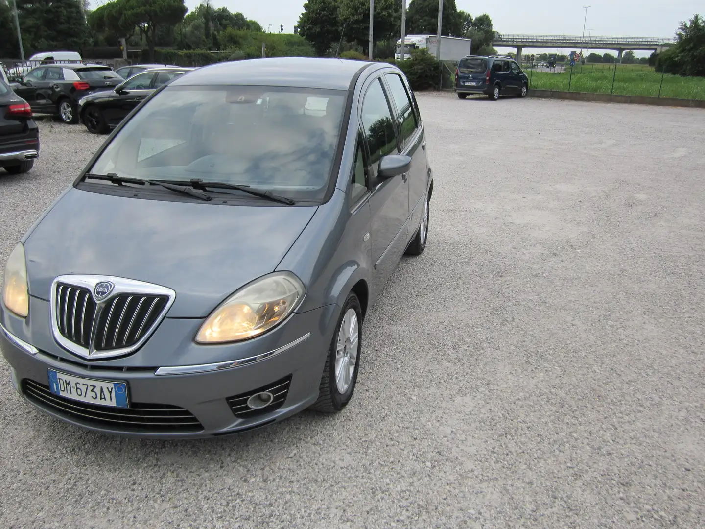 Lancia MUSA Musa II 2007 1.3 mjt Oro 70cv Grey - 2