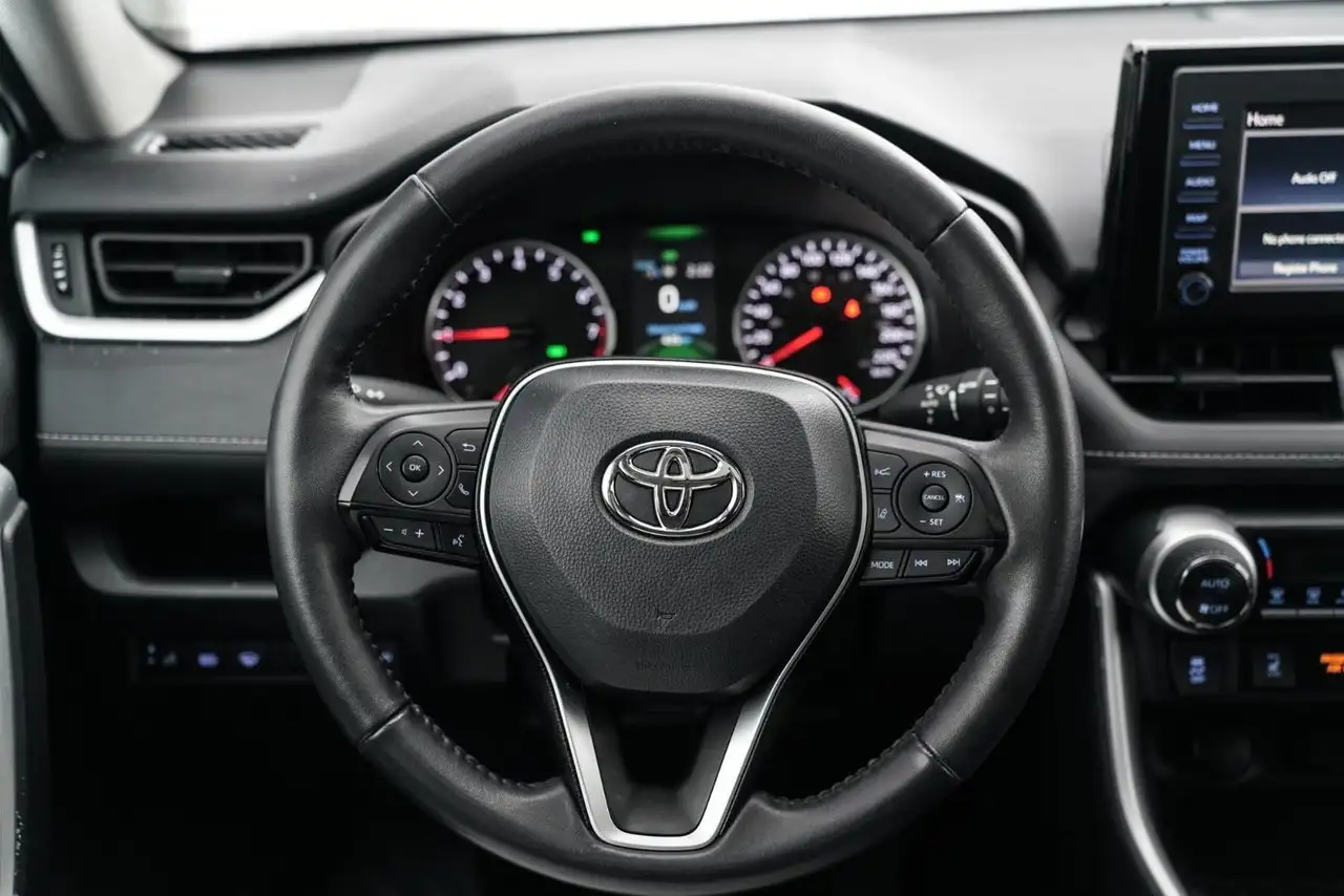 Toyota RAV 4 снимка Toyota RAV 4