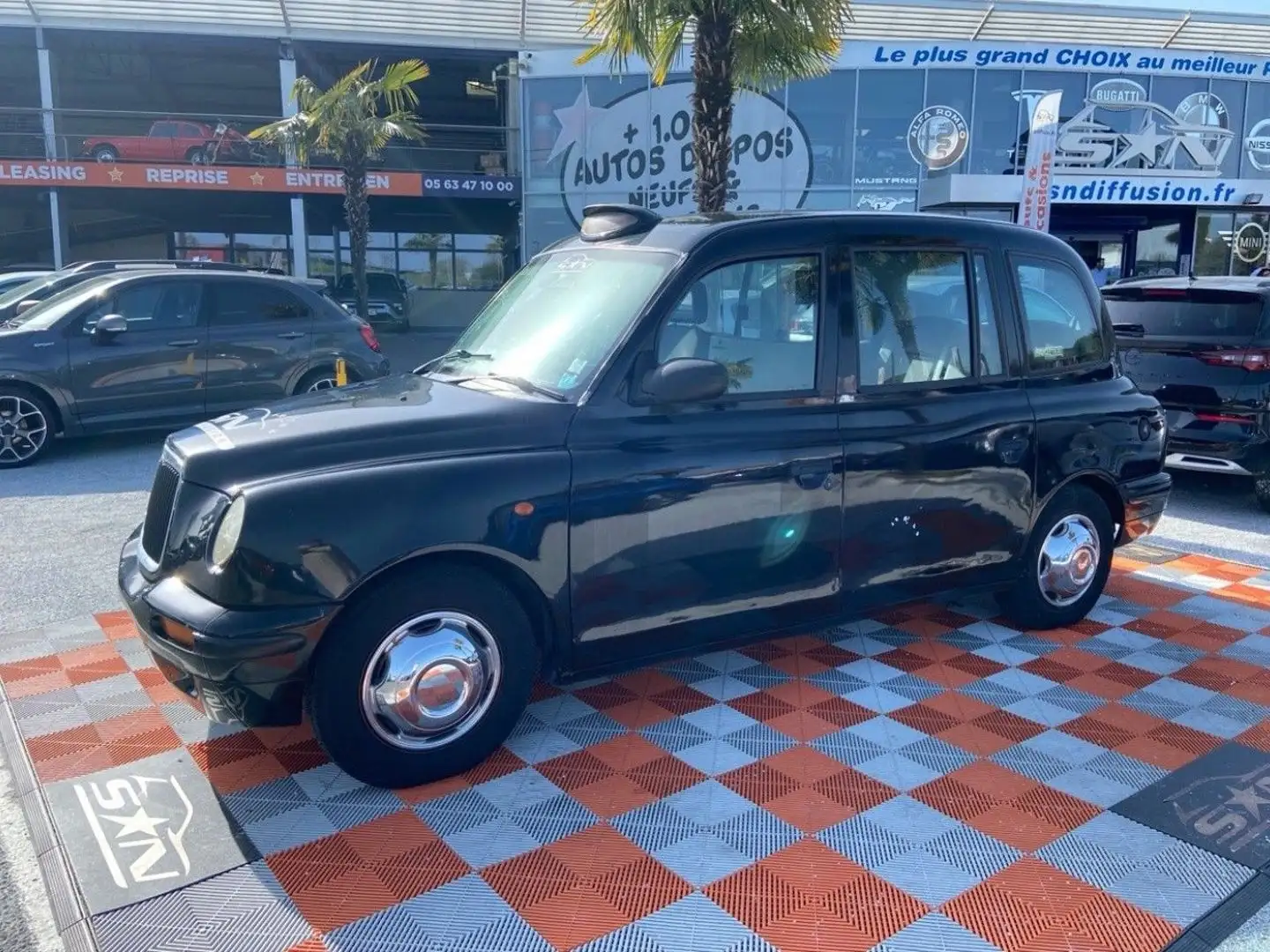 Autres TAXI FX 414 Noir - 1