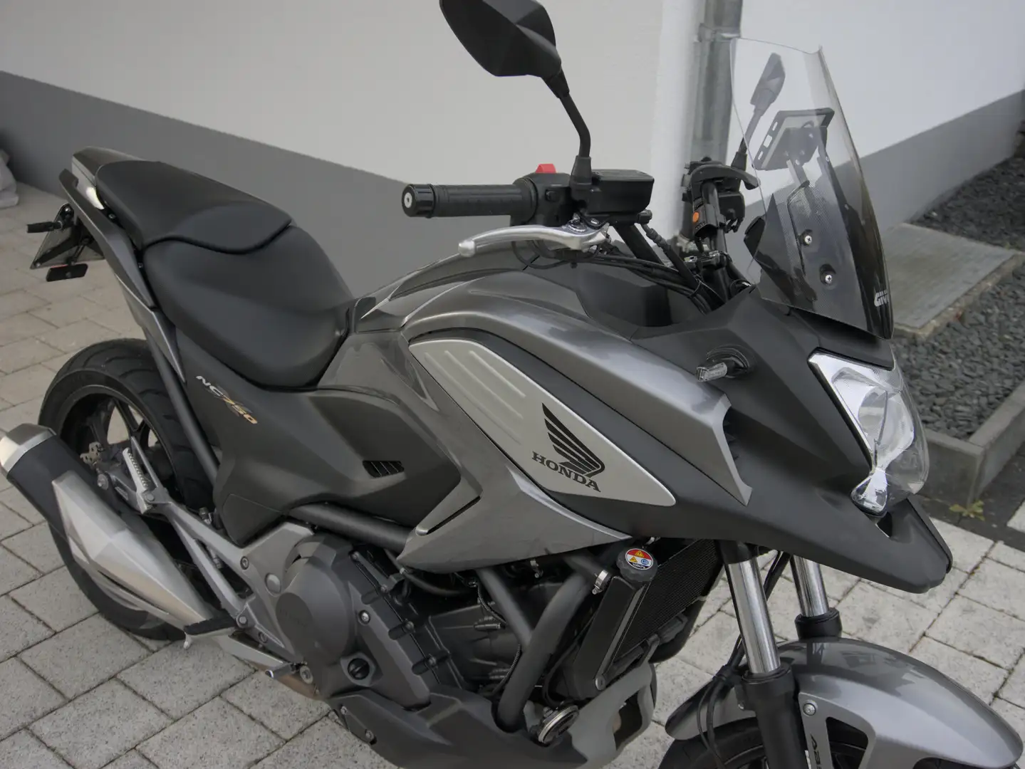 Honda NC 750 XD X DCT Grau - 2