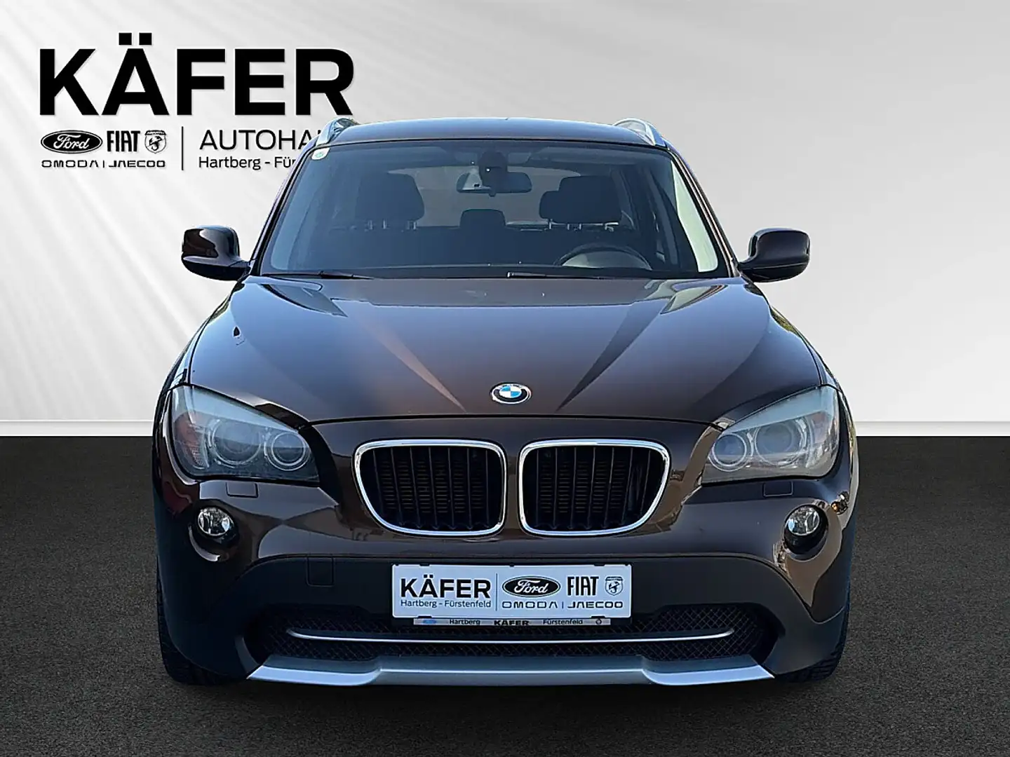 BMW X1 xDrive18d 2.0l Diesel 105kw / 142PS 6-Gang Scha... Braun - 2