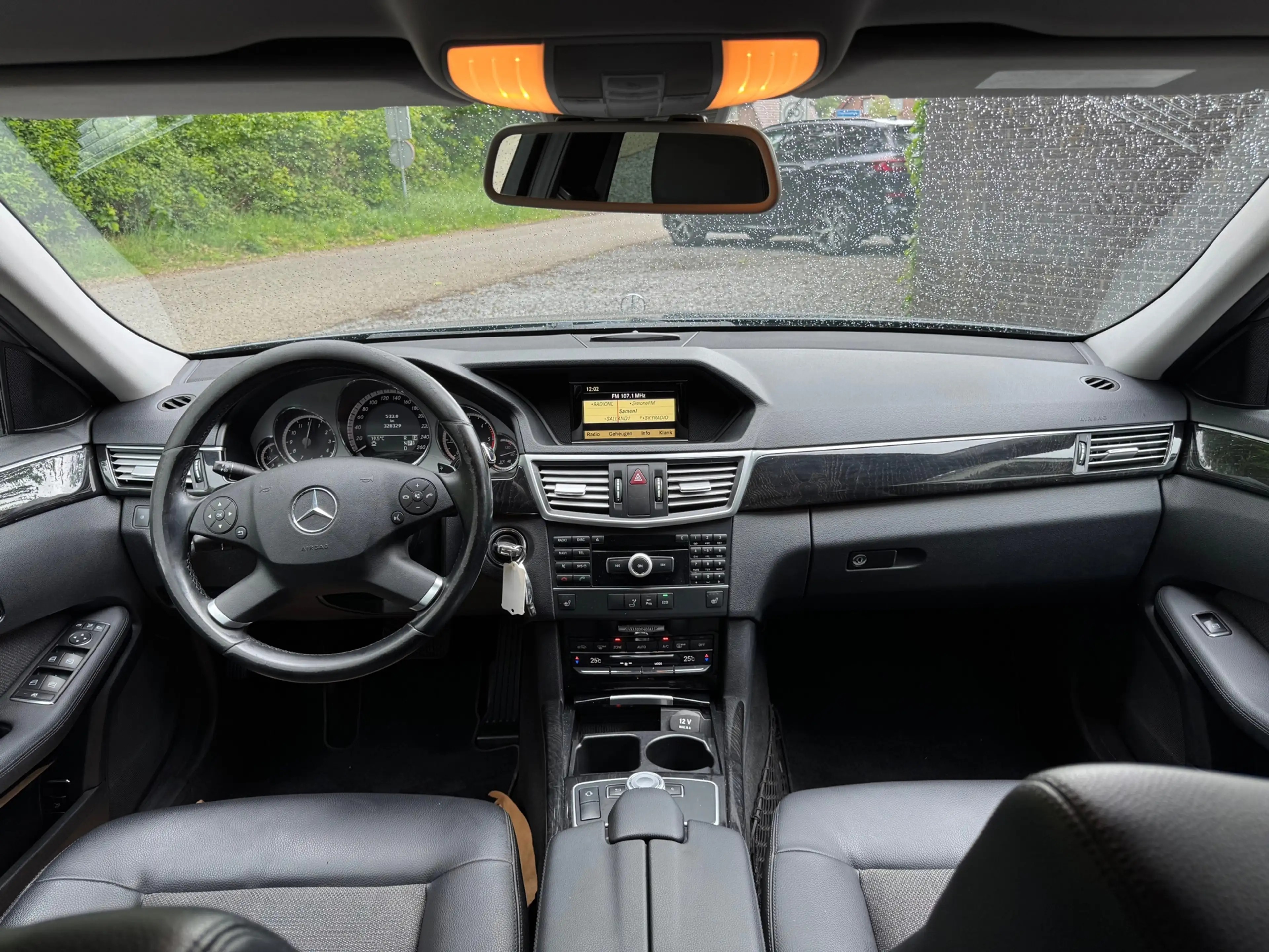 Mercedes-Benz E 250 Estate CDI Business Class Avantgarde Xenon Leder C — photo 15