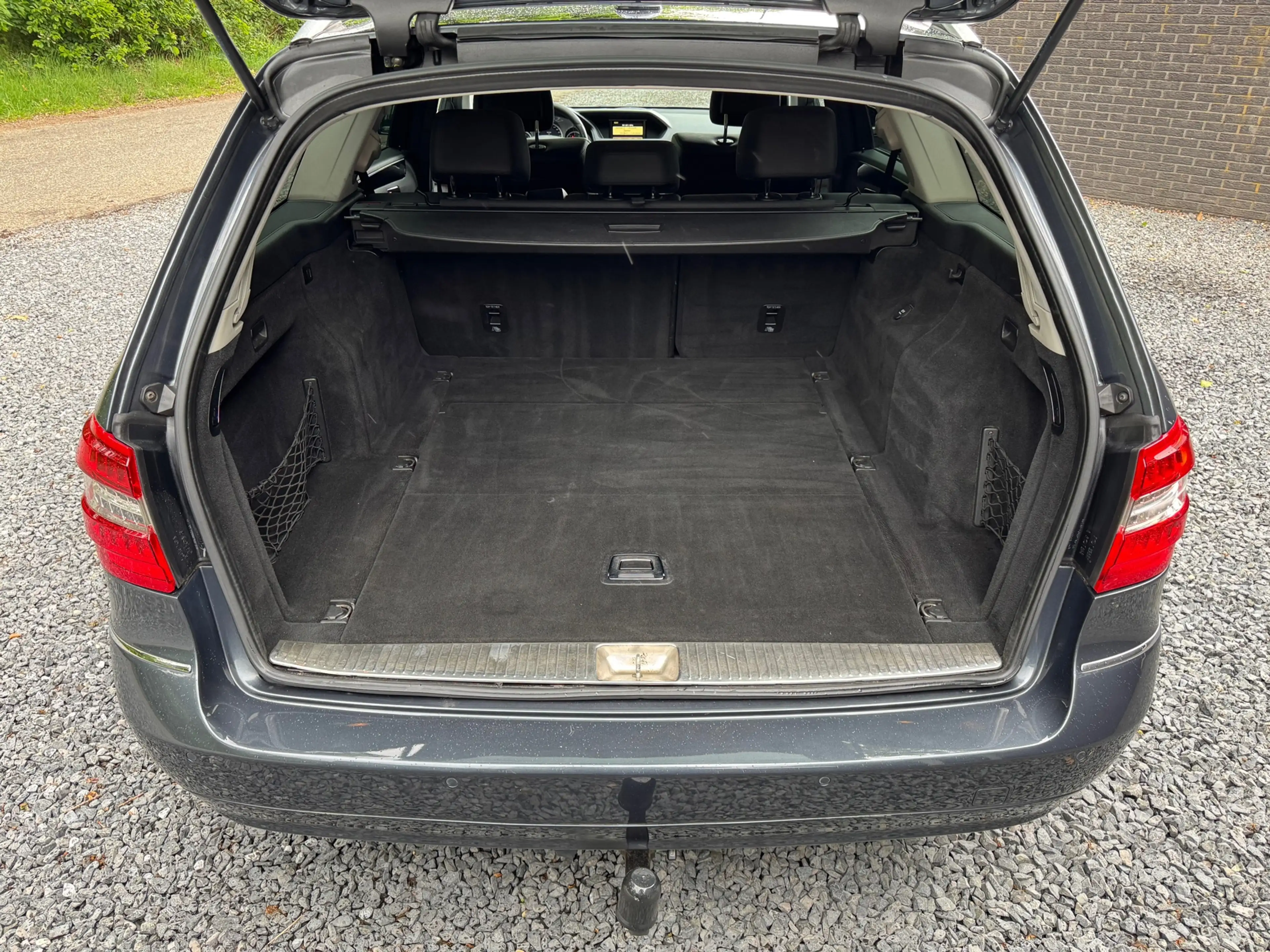 Mercedes-Benz E 250 Estate CDI Business Class Avantgarde Xenon Leder C — photo 9