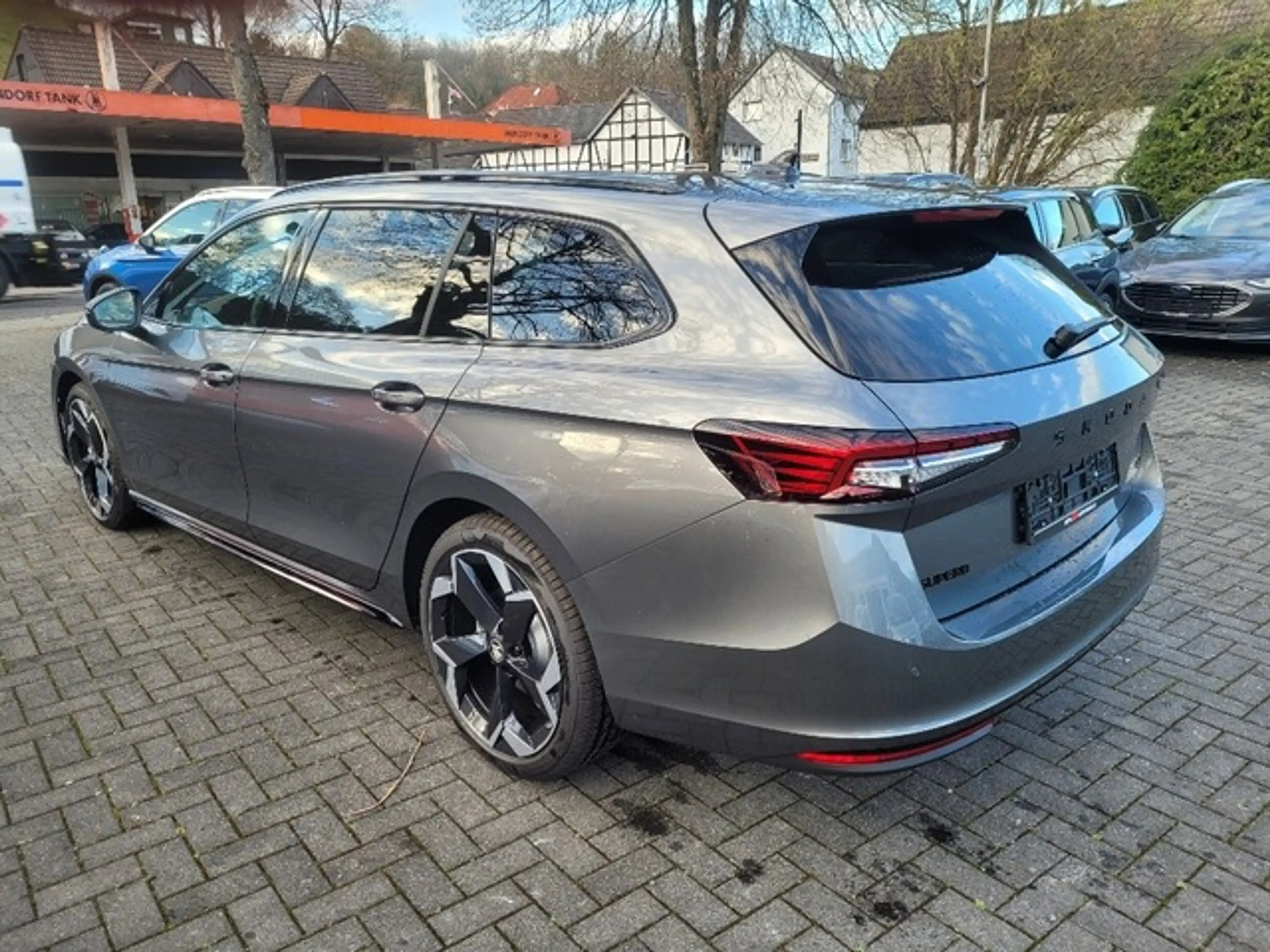 Skoda Superb Combi 2.0 TDI 142 kW 4x4 Sportline — photo 7