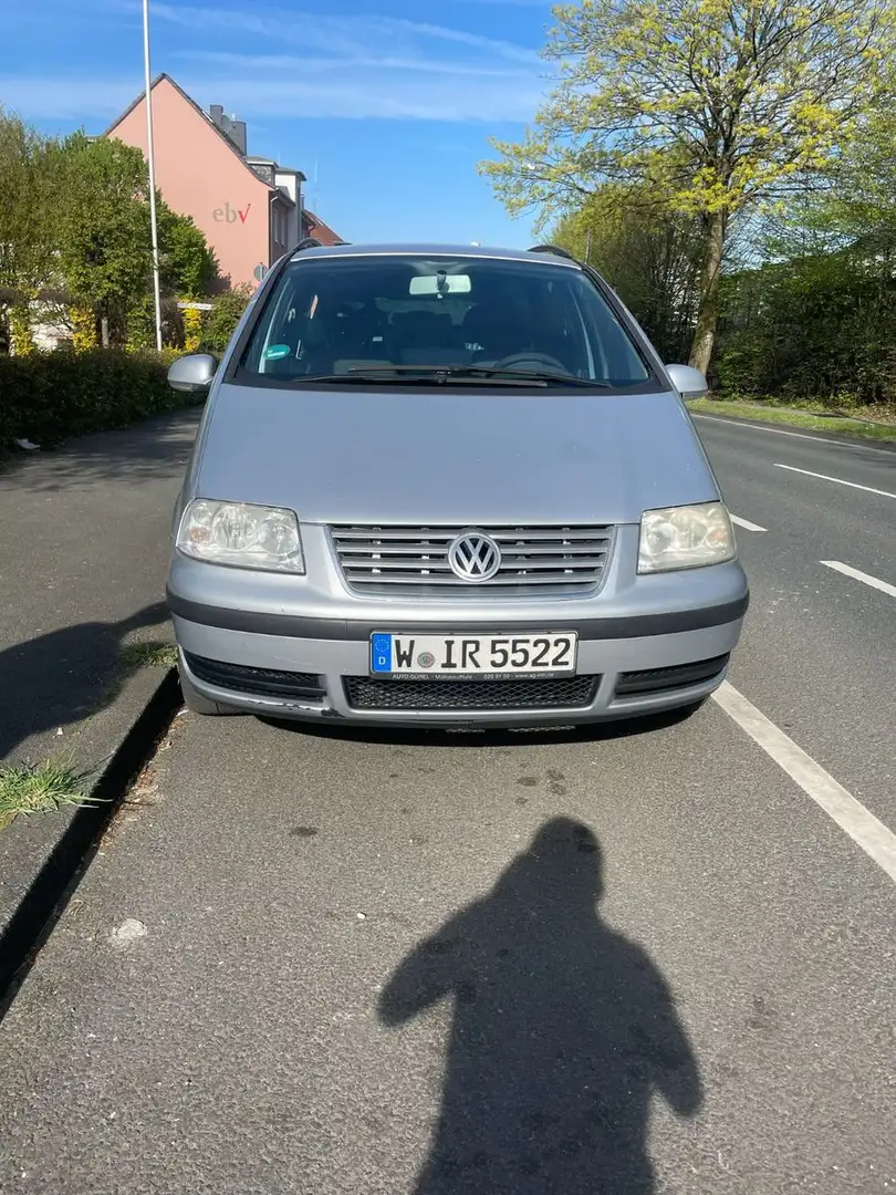 Volkswagen Sharan Срібний - 1