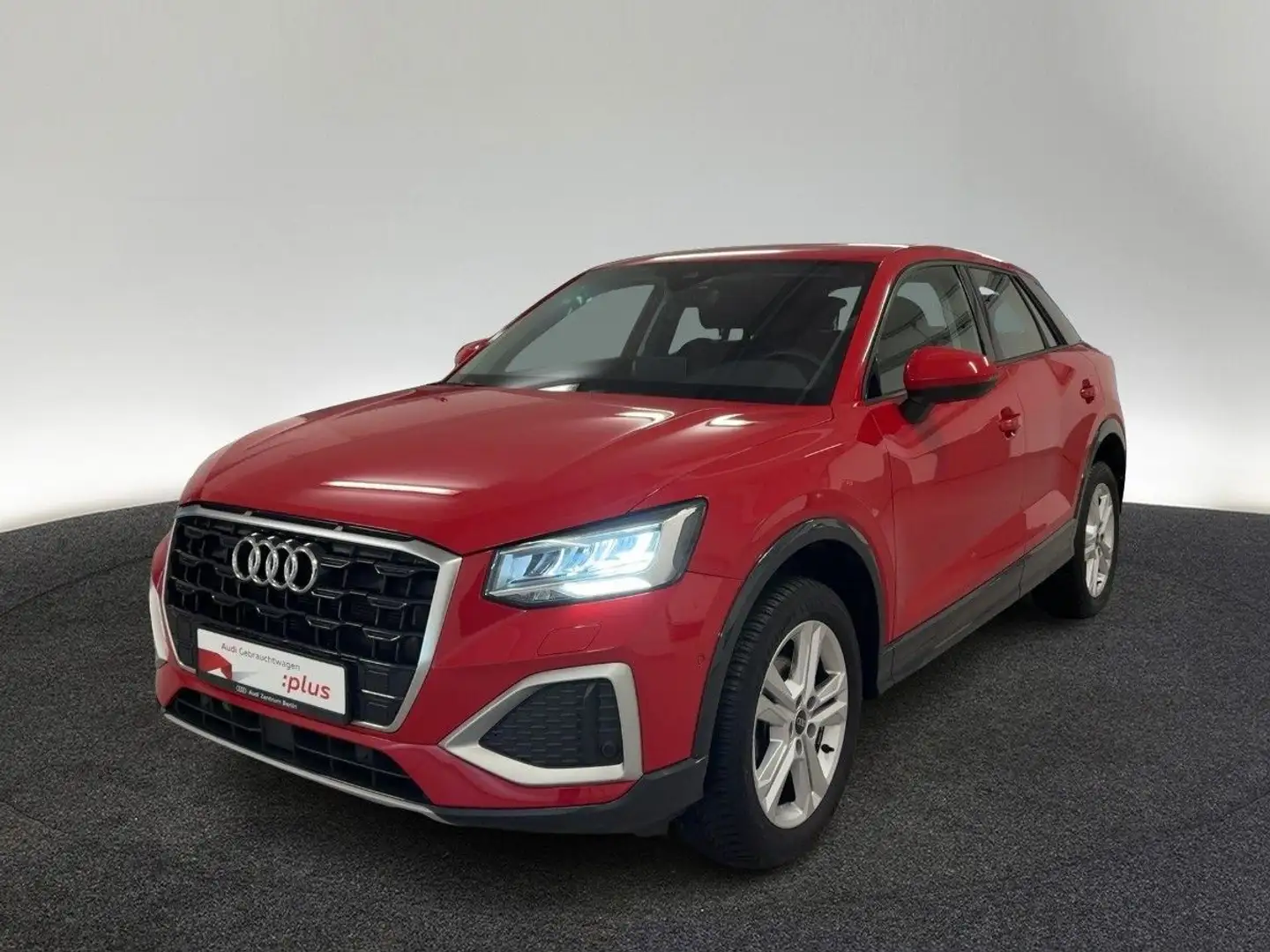 Audi Q2 Advanced 35 TFSI S tr. LED STDHZG NAVI RFK Rot - 2