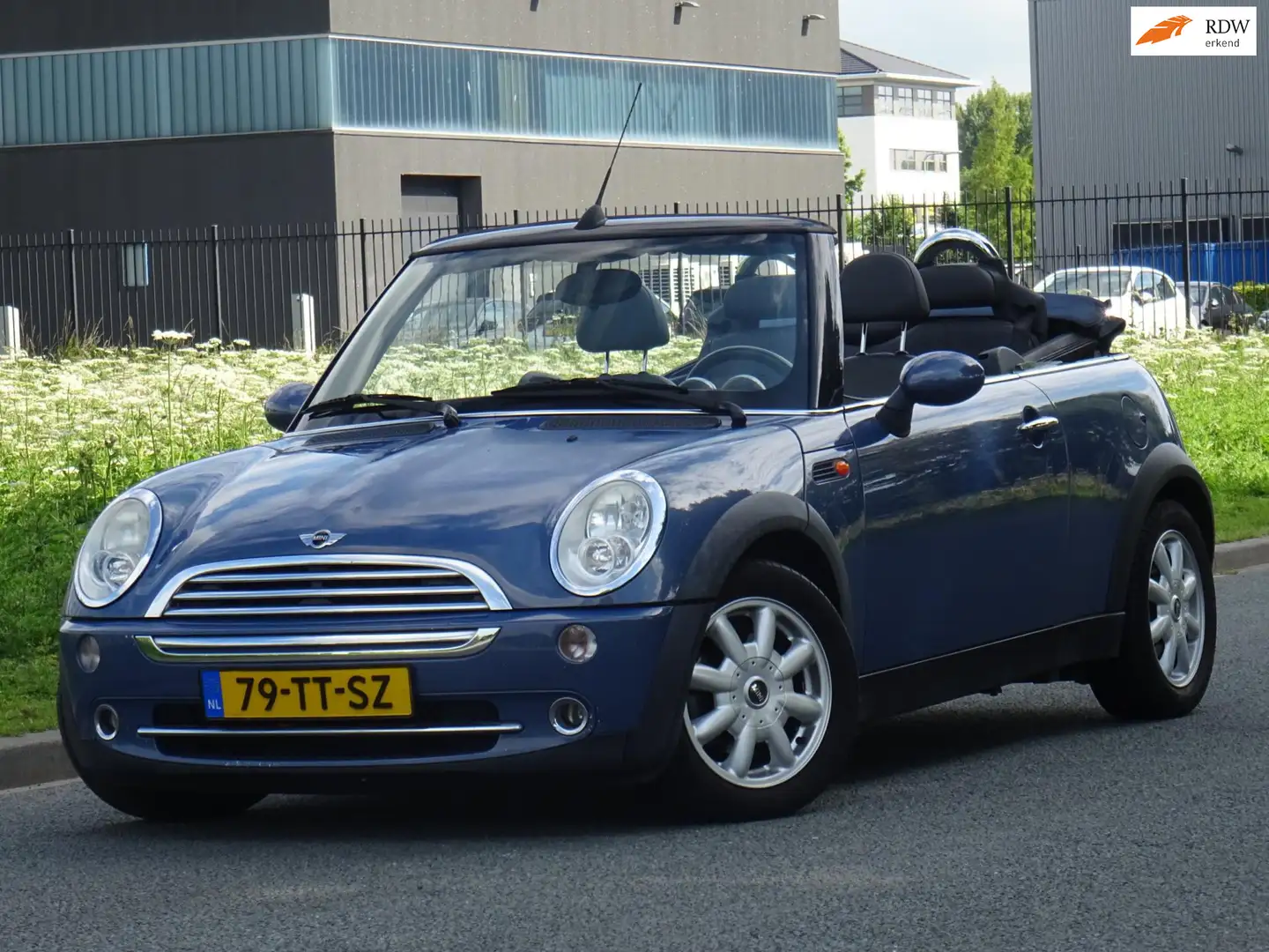 MINI Cooper Cabrio Mini 1.6 LEER/NAVI/AIRCO/PDC/APK 06-2026 Blauw - 1
