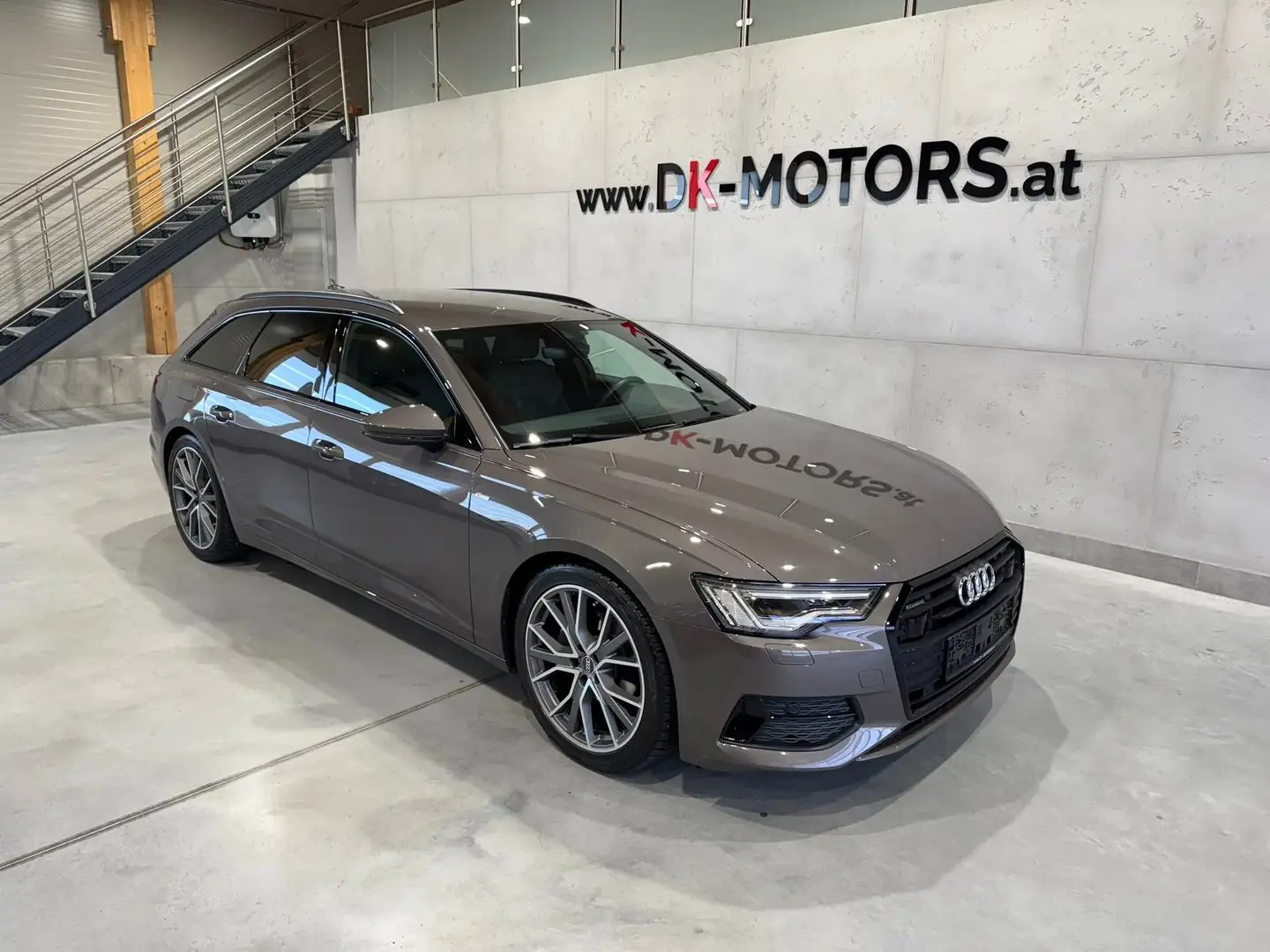 Audi A6 Avant 40 TDI quattro sport S-tronic / S-Line / LED Braun - 2