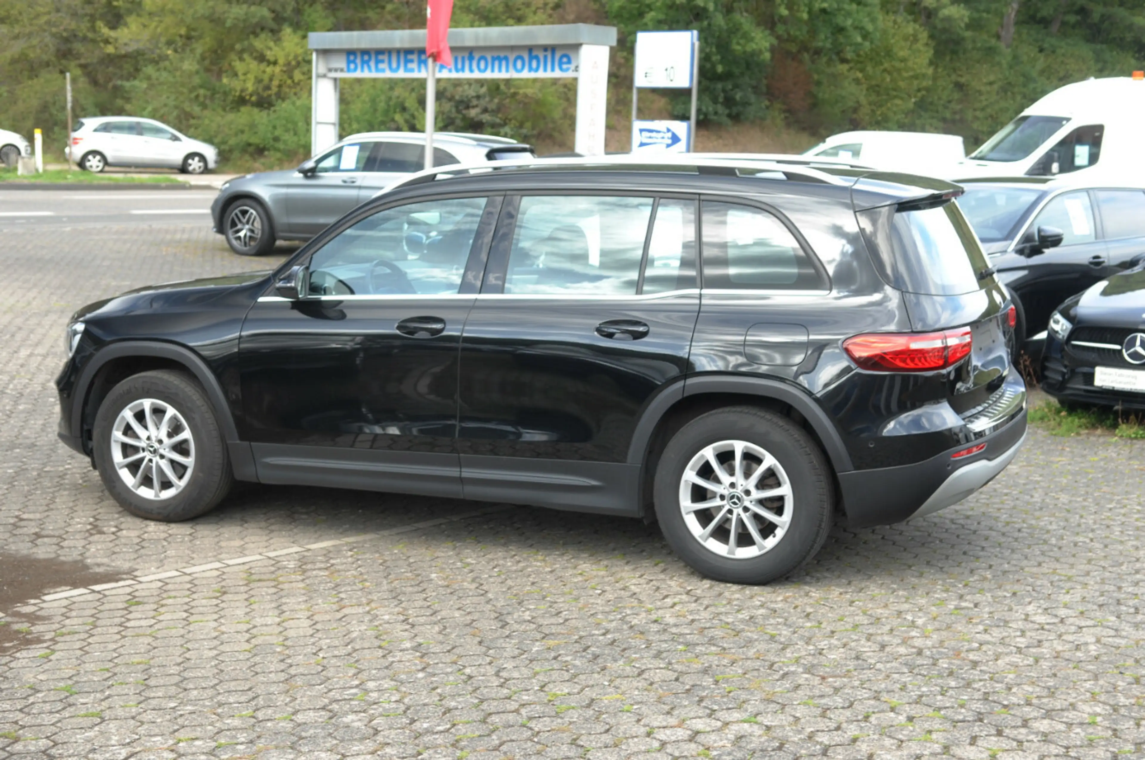 Mercedes-Benz GLB 200 4Matic Style Automatik Navi — photo 5