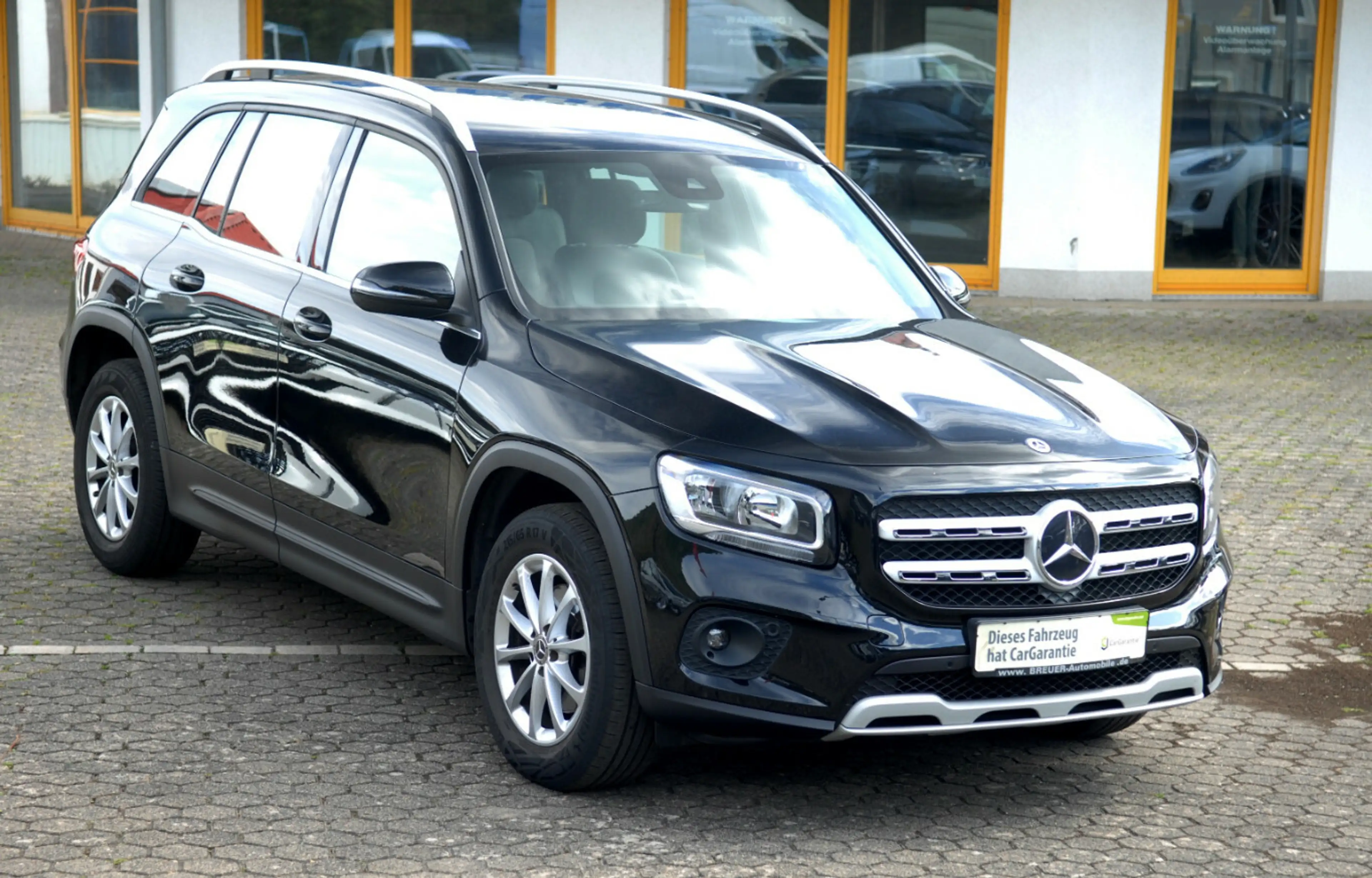 Mercedes-Benz GLB 200 4Matic Style Automatik Navi — photo 2