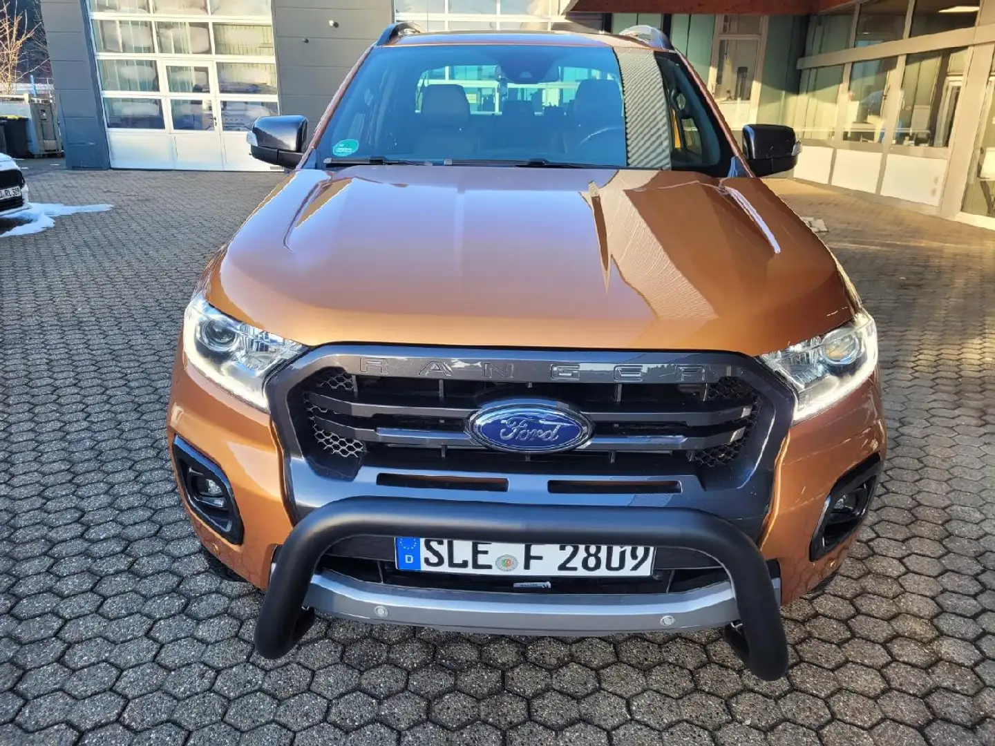 Ford Ranger Wildtrak Doppelkabine 4x4 Orange - 2