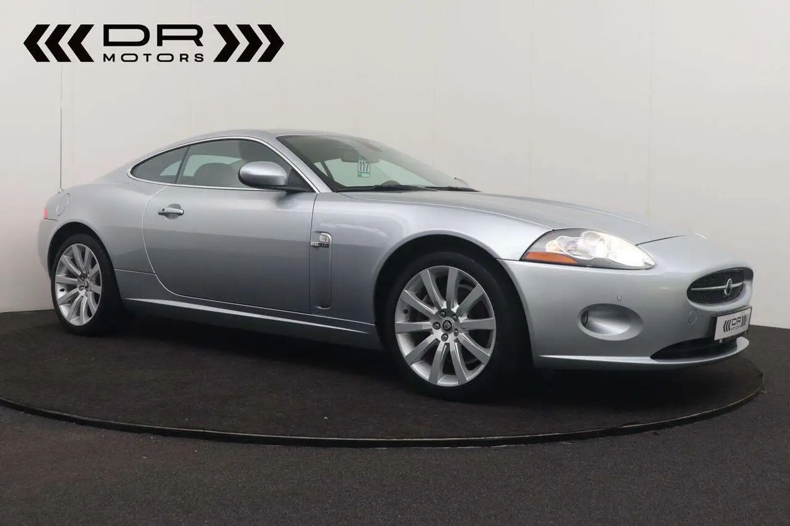 Jaguar XK 4.2 V8 AUT. - NAVI - LEDER - 1e EIGNAAR - TOPSTAAT Grijs - 2