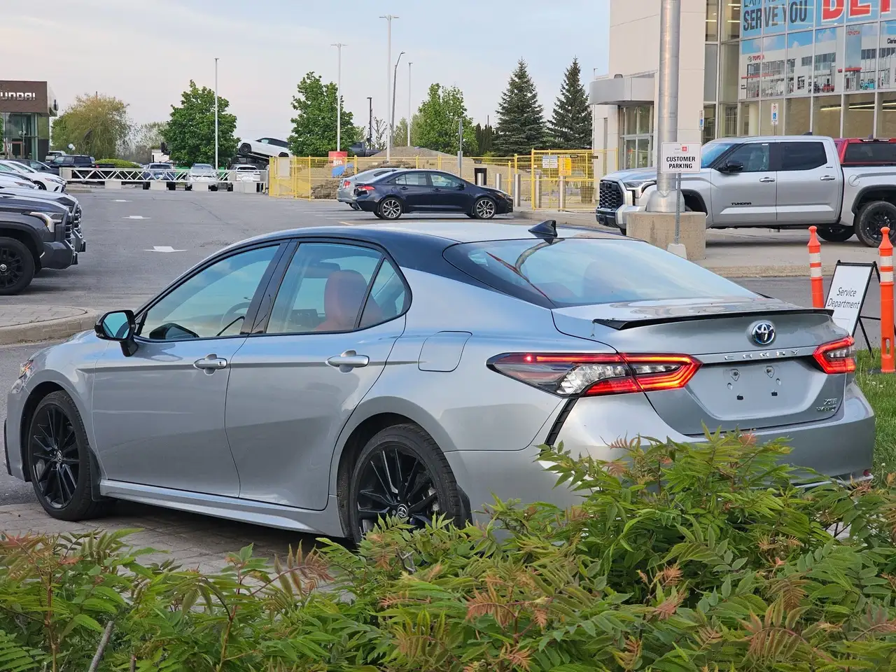 Toyota Camry снимка Toyota Camry