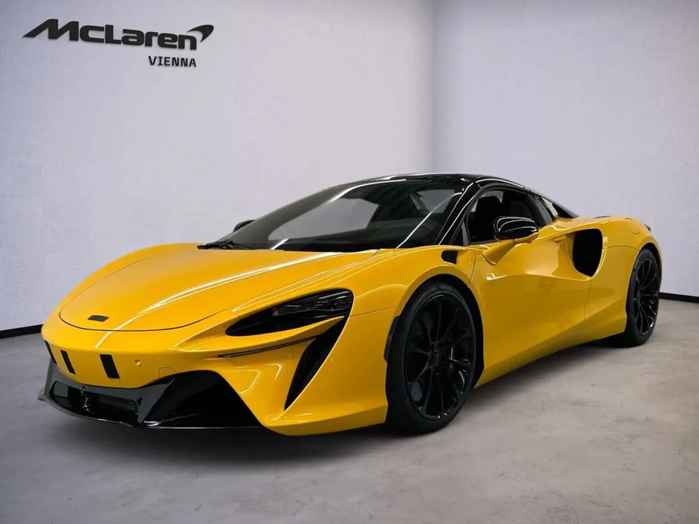 McLaren Artura Artura Spider / MSO Volcano Yellow / 1. Besitz Gelb - 1