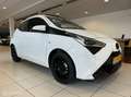Toyota Aygo 1.0 VVT-i x-cite |*Cabrio |*Multimedia |*Lage km White - thumbnail 2