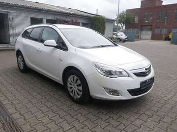 J 1.7 CDTI Sports Tourer Edition Tempomat
