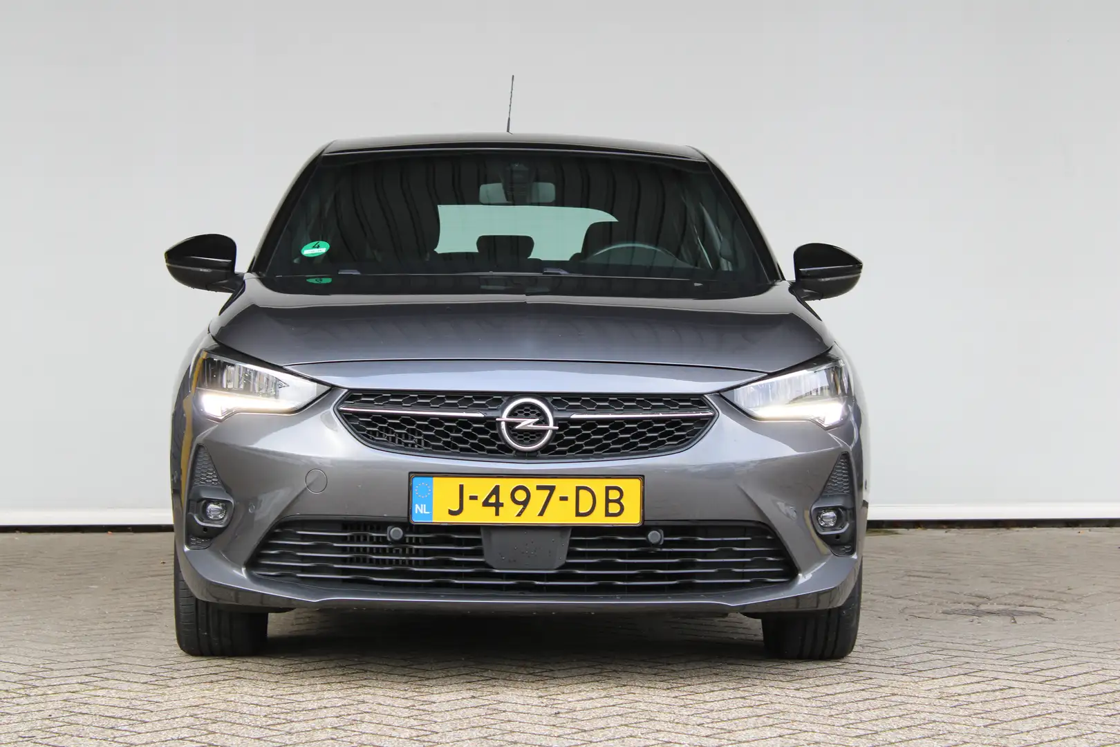 Opel Corsa 1.2 GS Line | Apple Carplay | Navigatie | Cruise c Grijs - 2